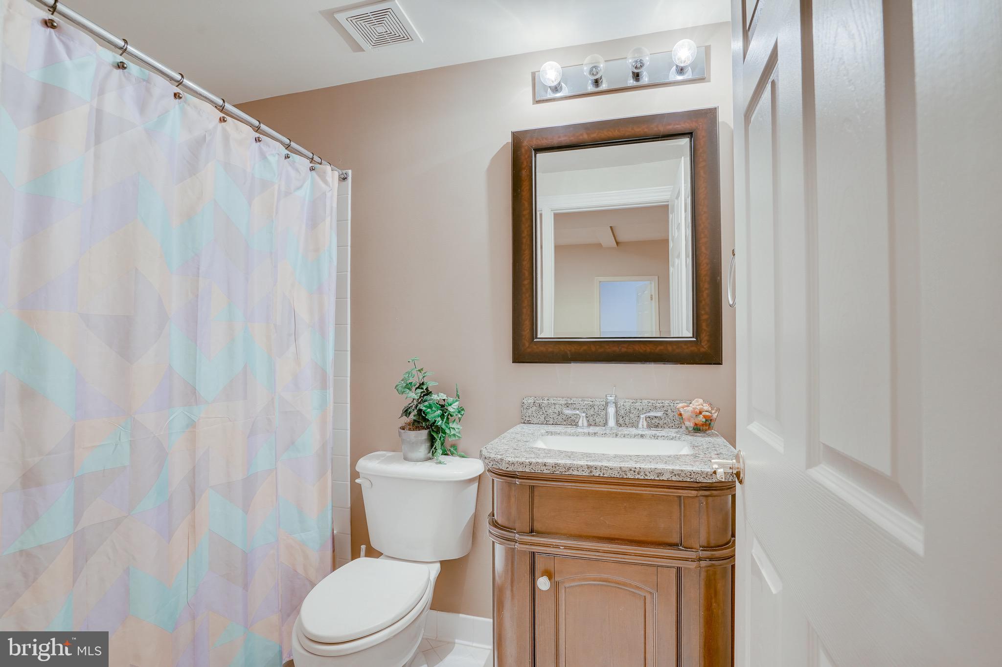 BELMONT COUNTRY CLUB - Residential