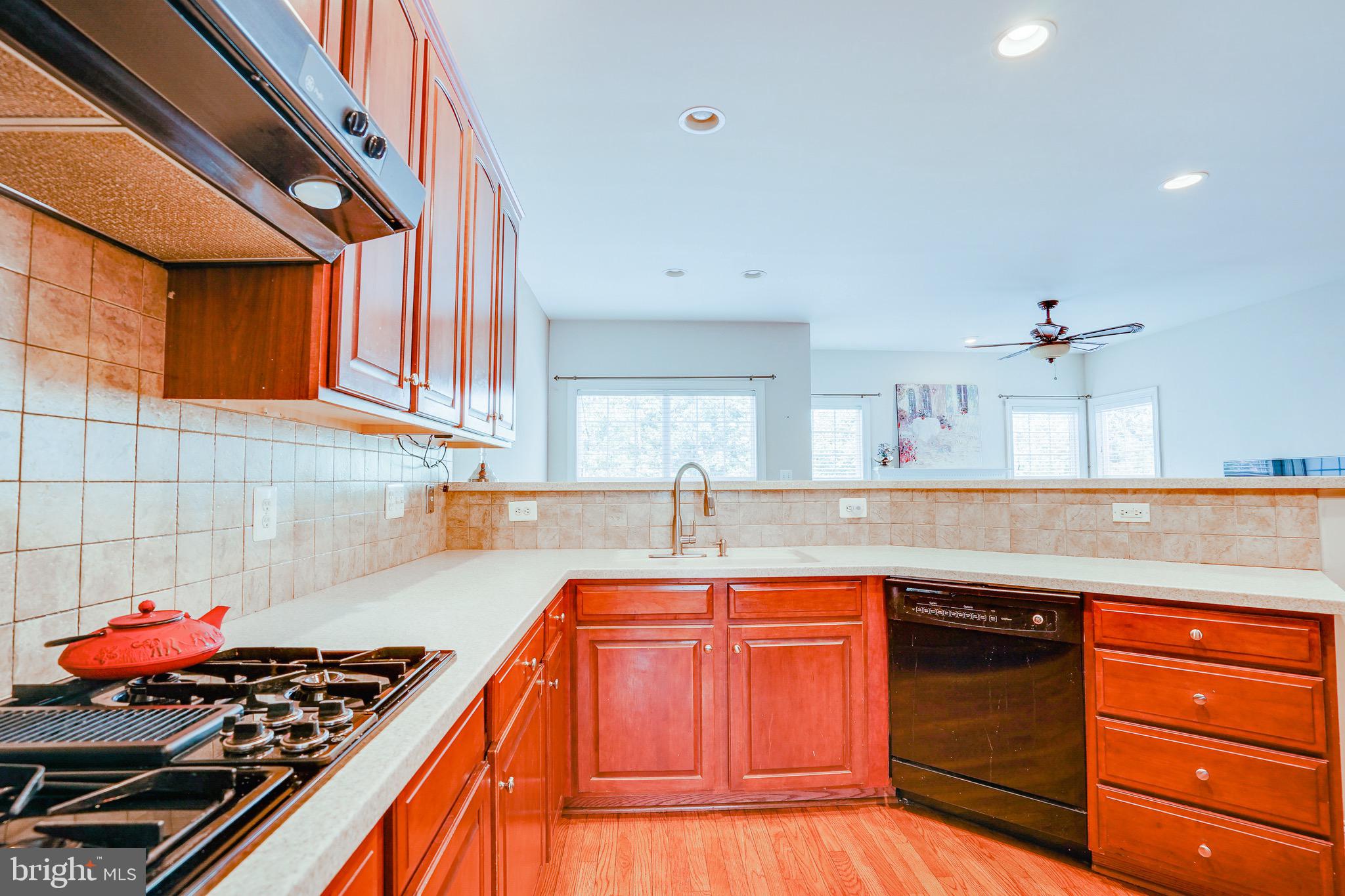 BELMONT COUNTRY CLUB - Residential