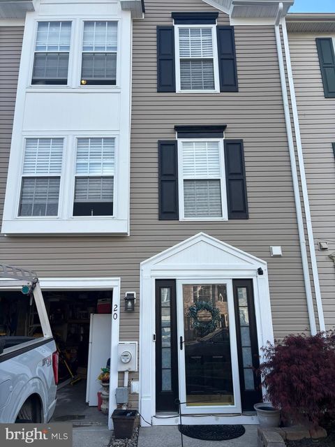 20 CLEMENS LANE BLACKWOOD NJ 08012