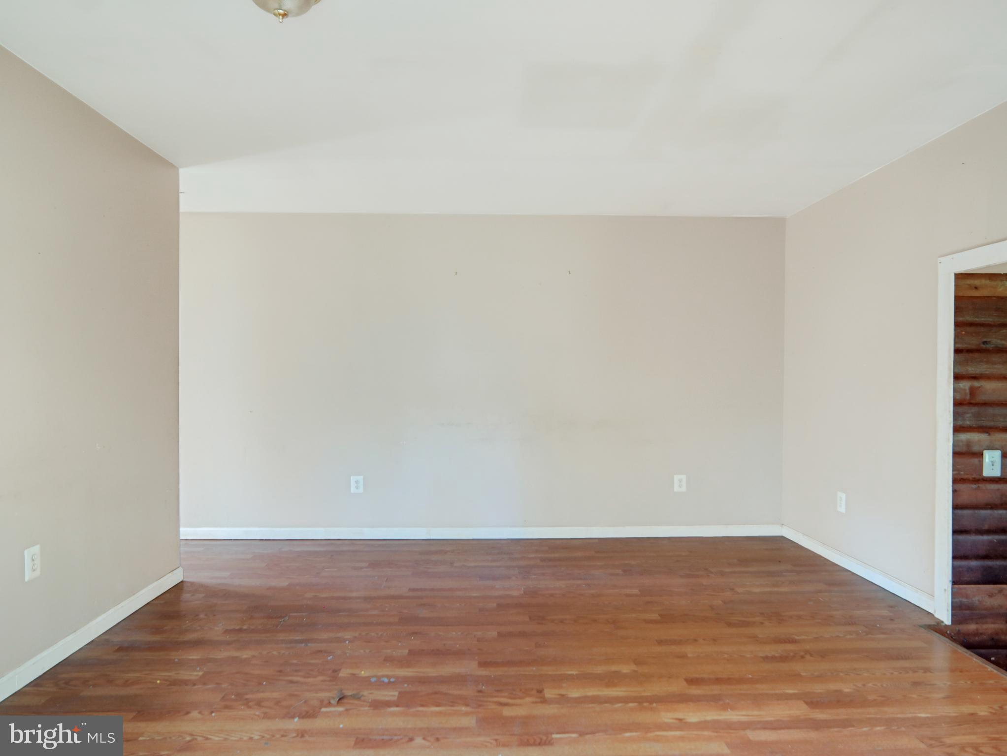 KEYES FERRY ACRES - Residential