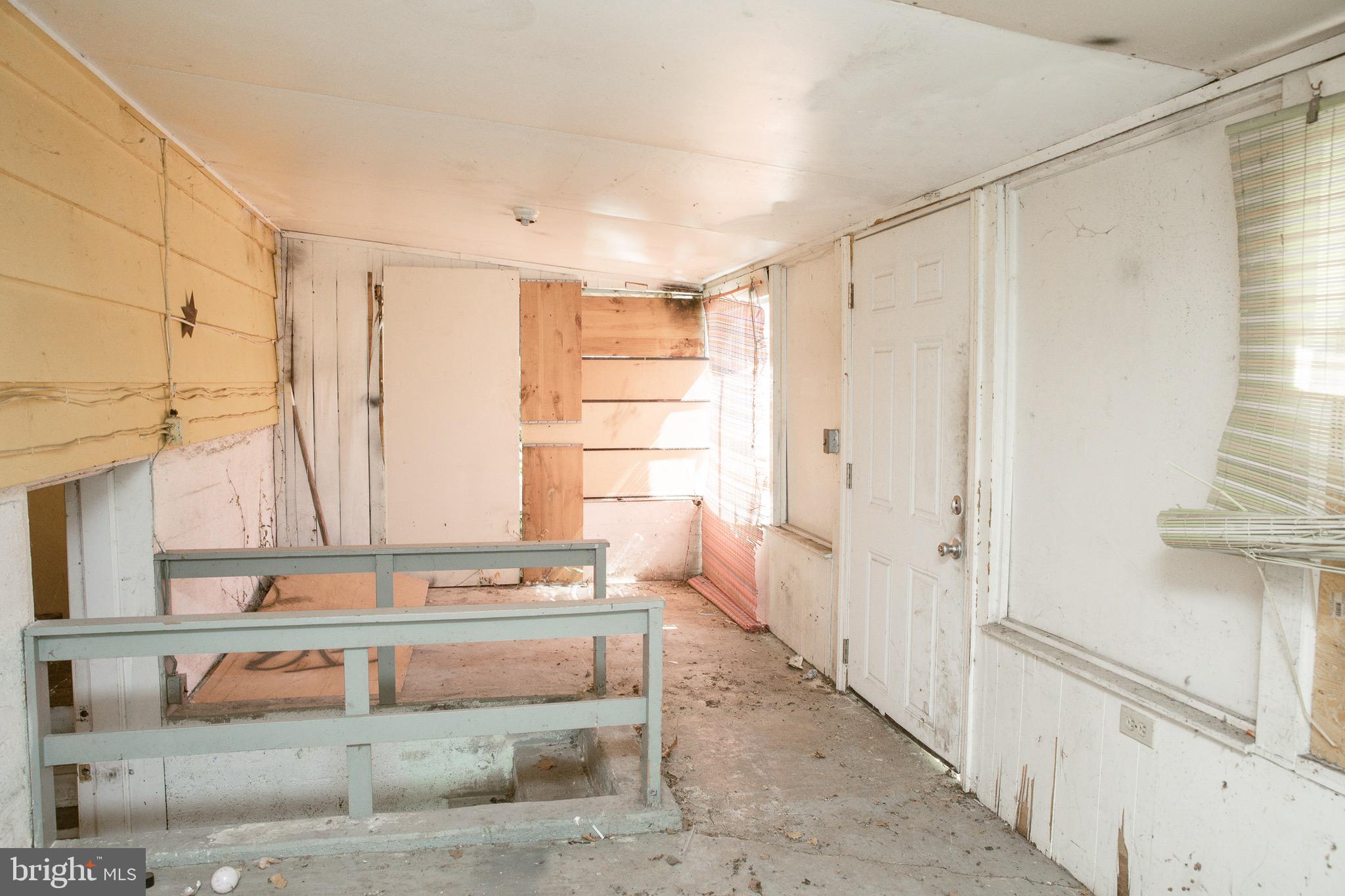 INWOOD - Residential