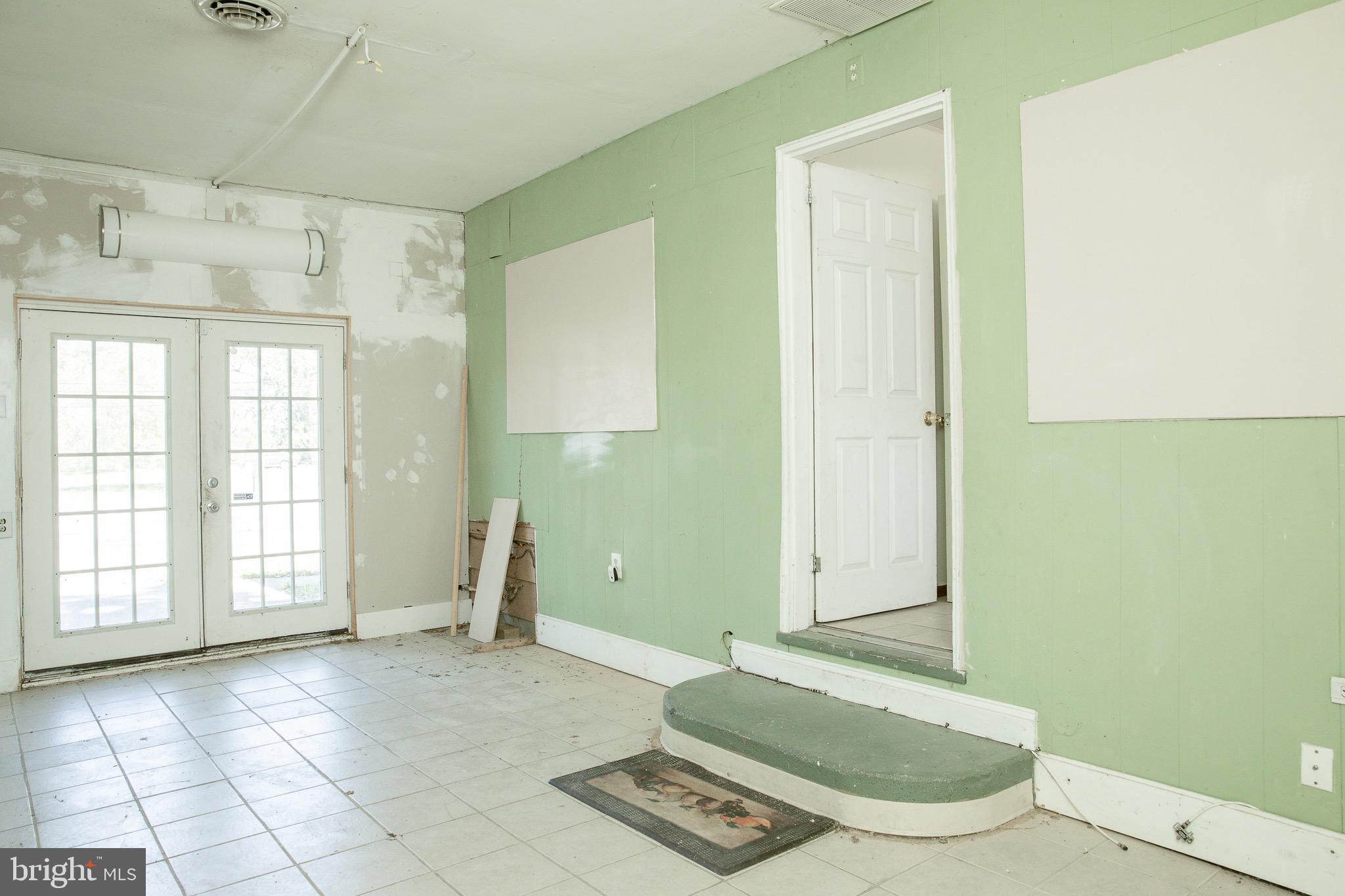 INWOOD - Residential