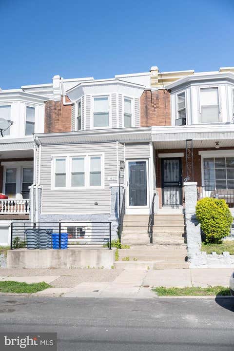 Townhouse For Sale - 823 S 56th Street<br/> PHILADELPHIA, PA 19143