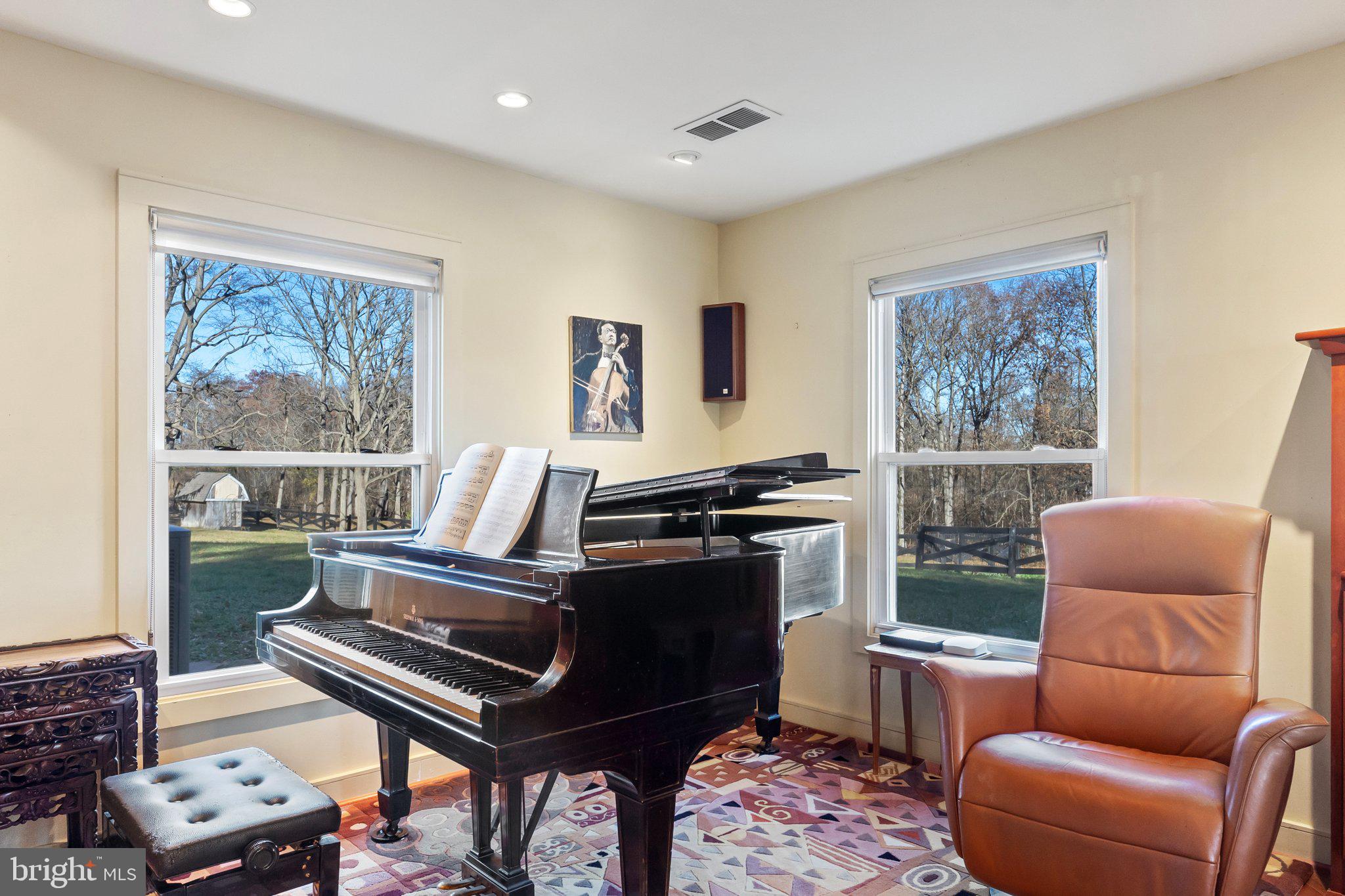 CUNNINGHAM ACRES - Residential