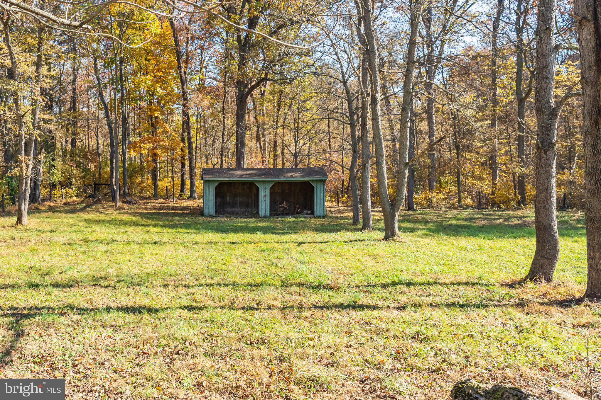 CUNNINGHAM ACRES - Residential