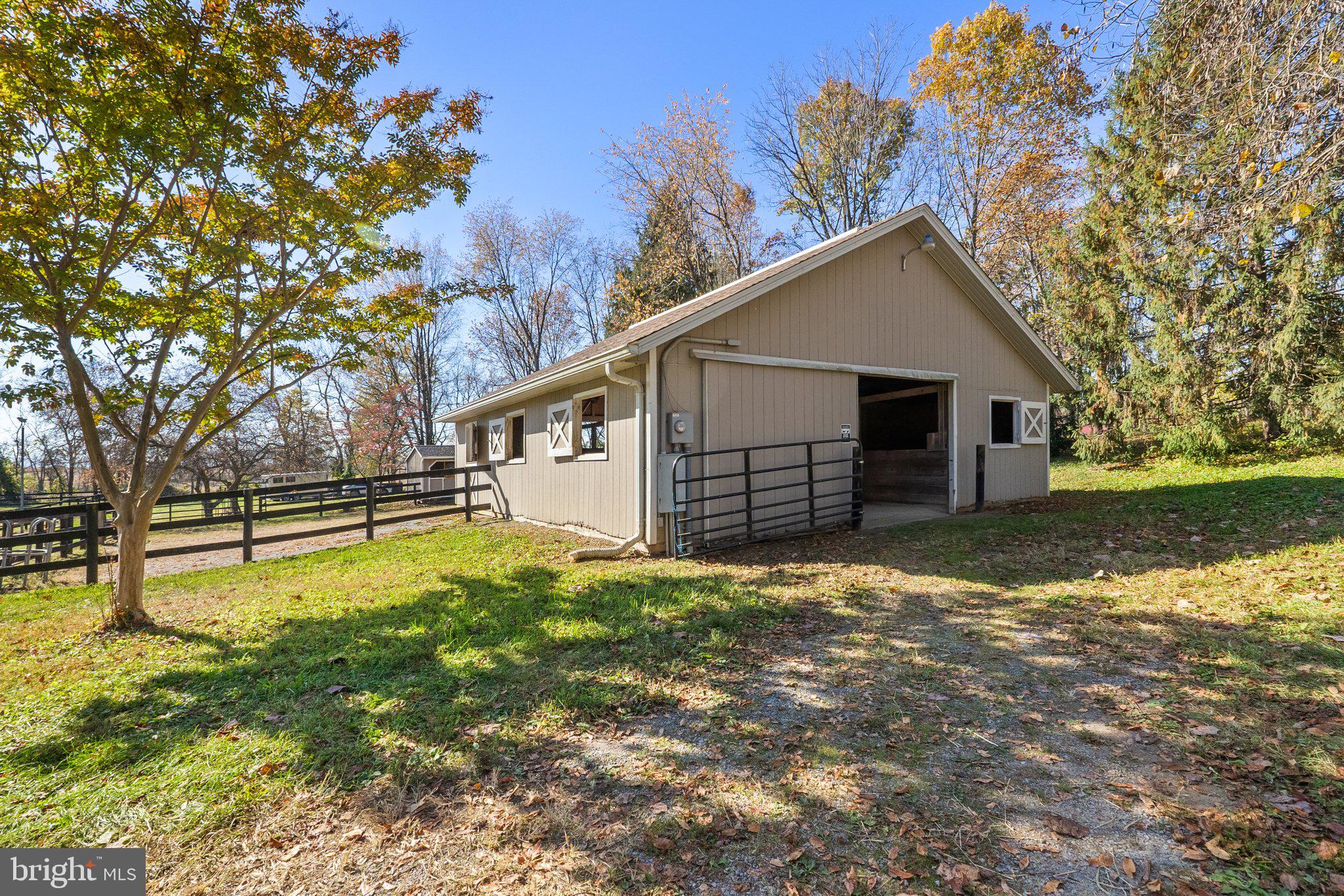 CUNNINGHAM ACRES - Residential