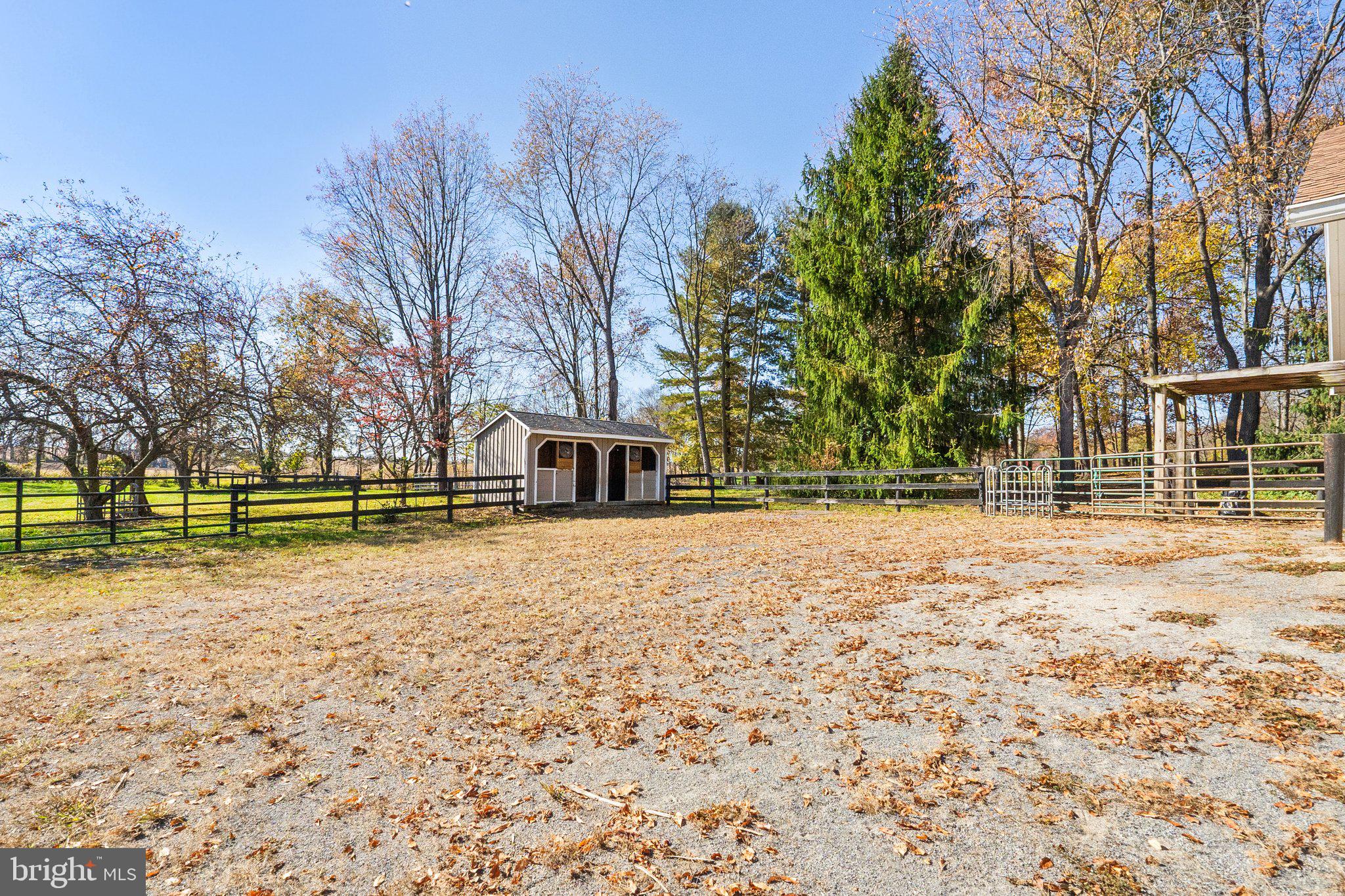 CUNNINGHAM ACRES - Residential