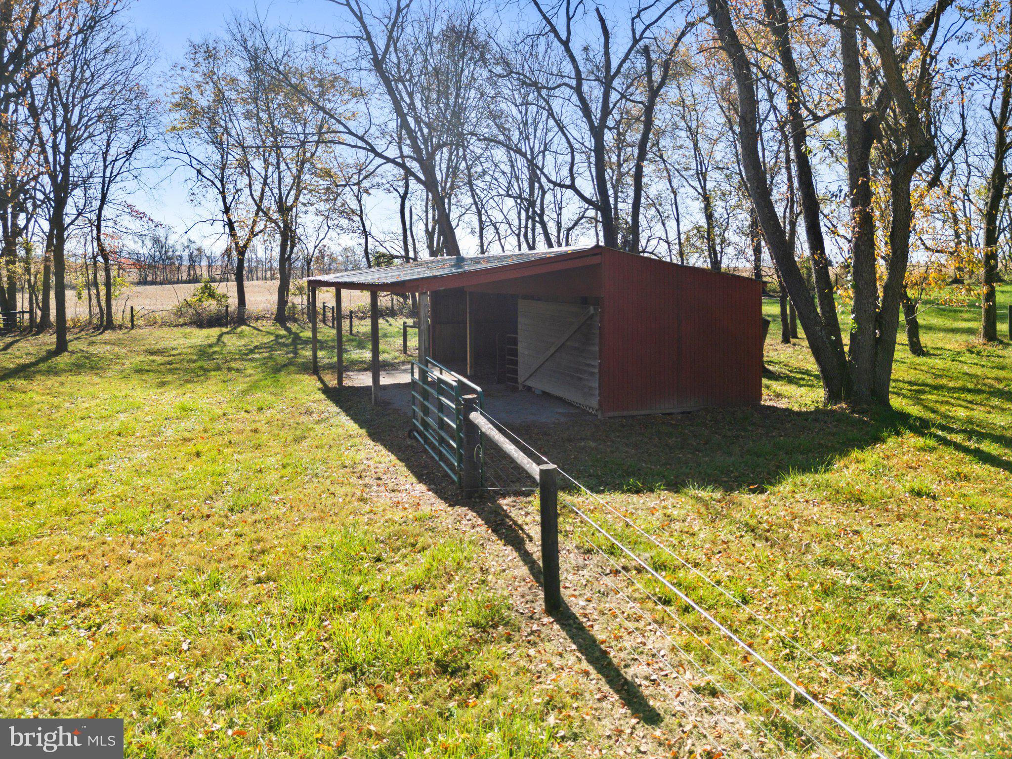 CUNNINGHAM ACRES - Residential