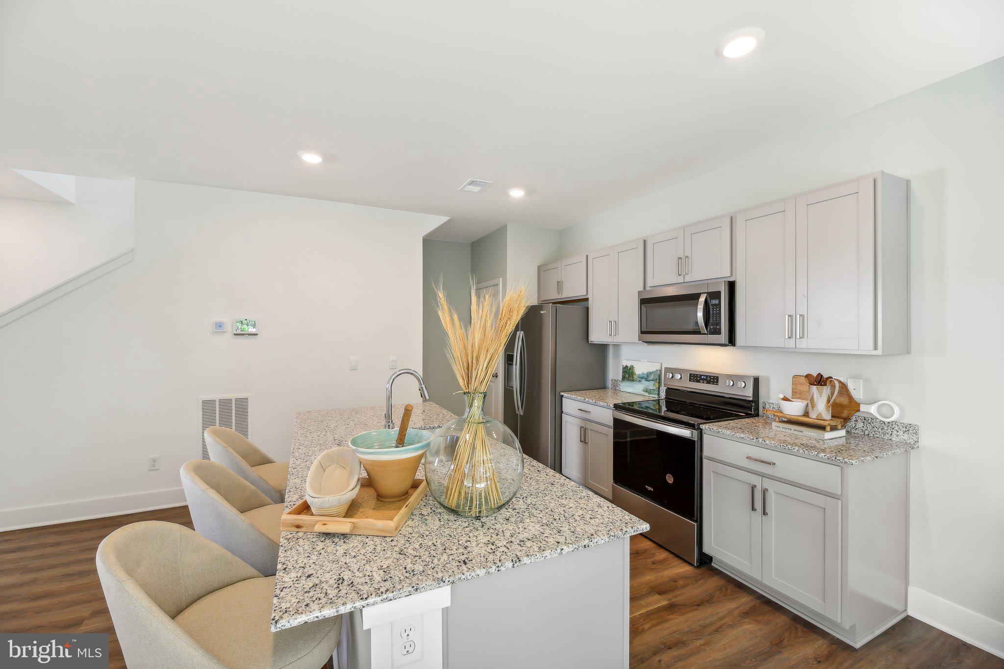 RETREAT AT WINDING CREEK - Residential