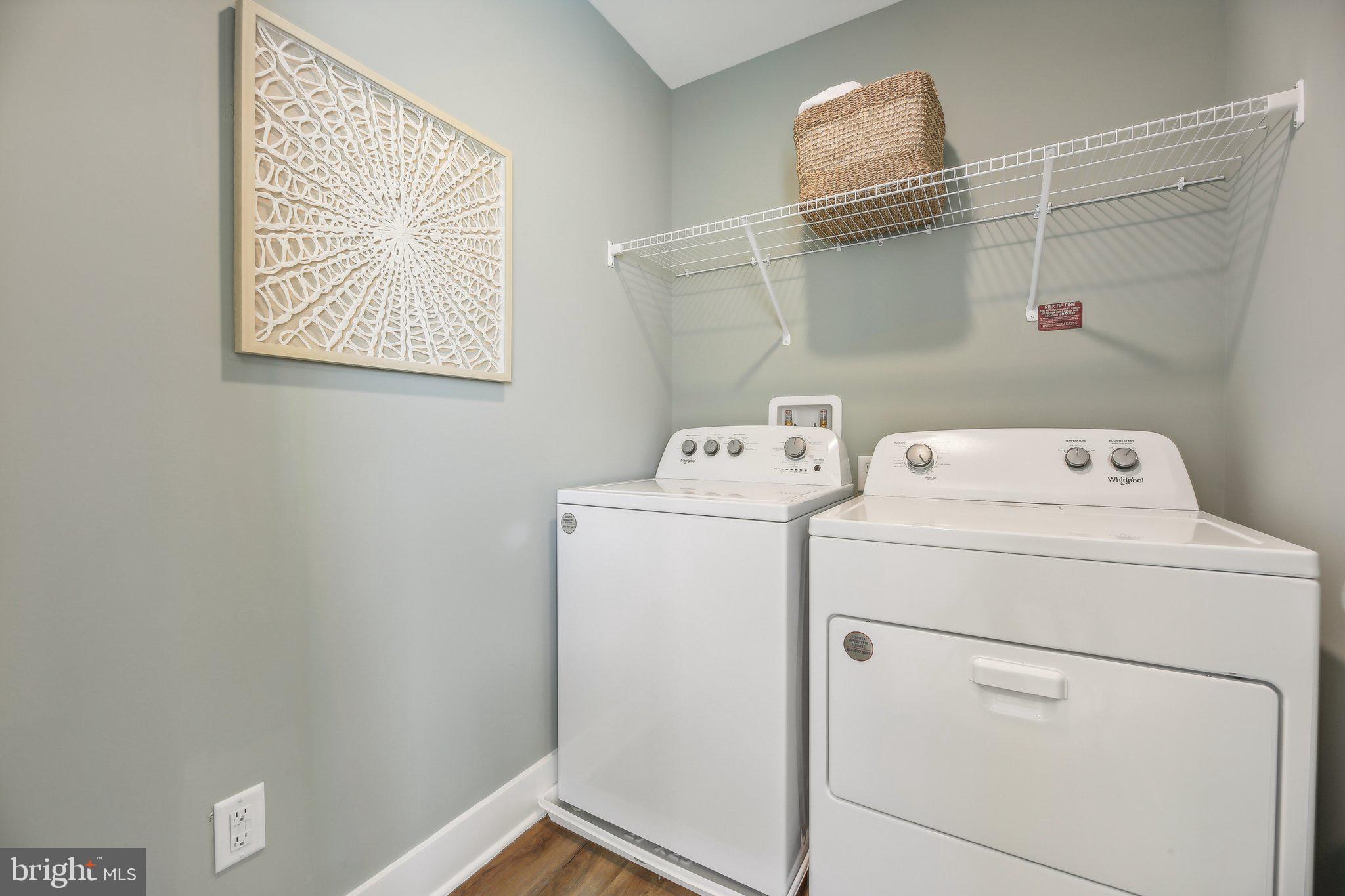 RETREAT AT WINDING CREEK - Residential