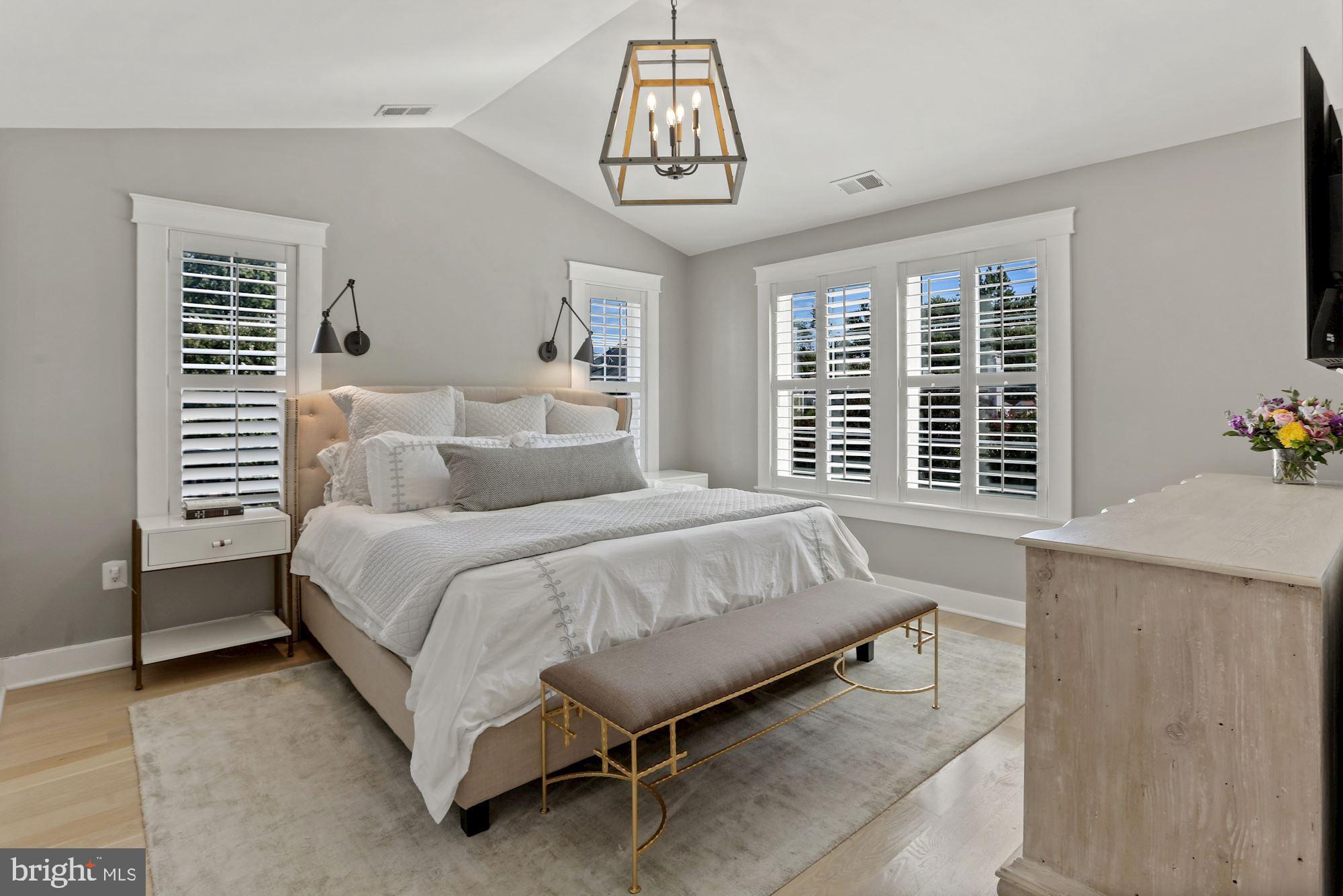 ROSEMONT - Residential