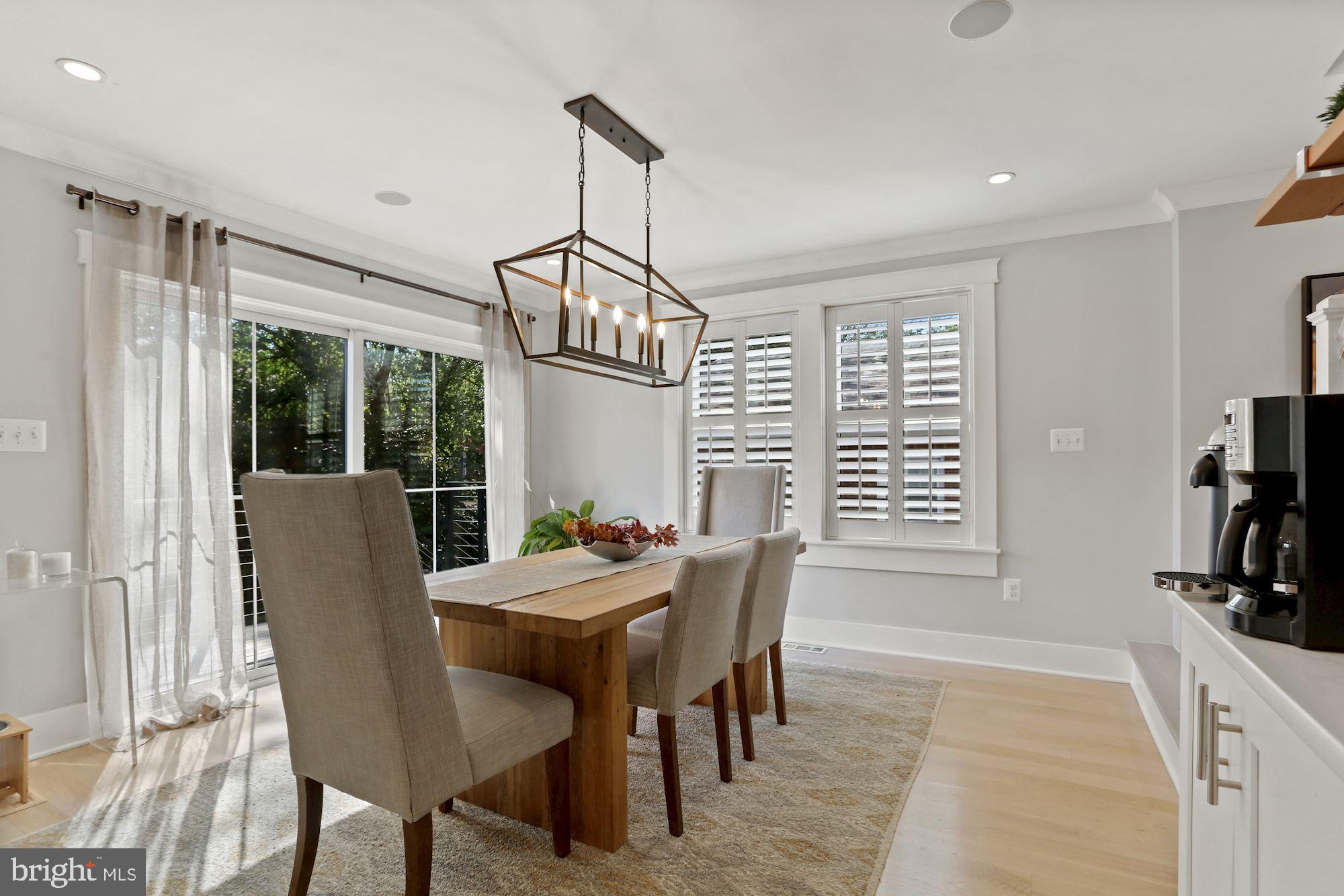 ROSEMONT - Residential