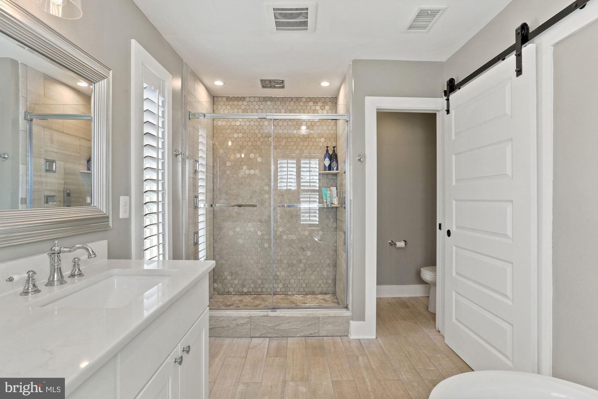 ROSEMONT - Residential