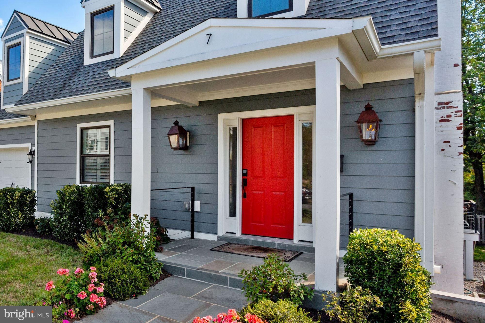 ROSEMONT - Residential