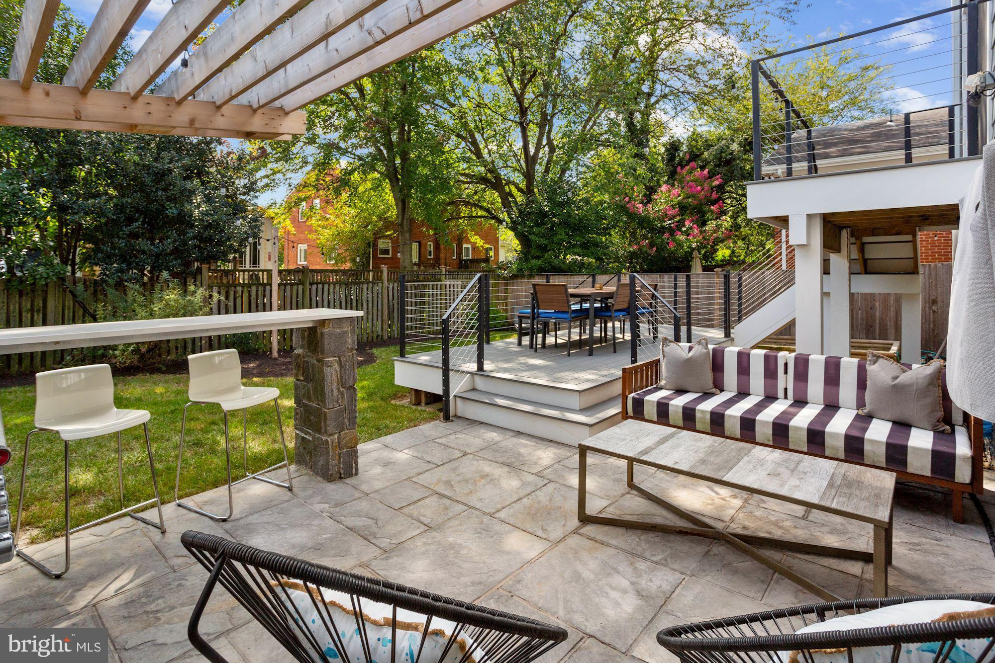 ROSEMONT - Residential