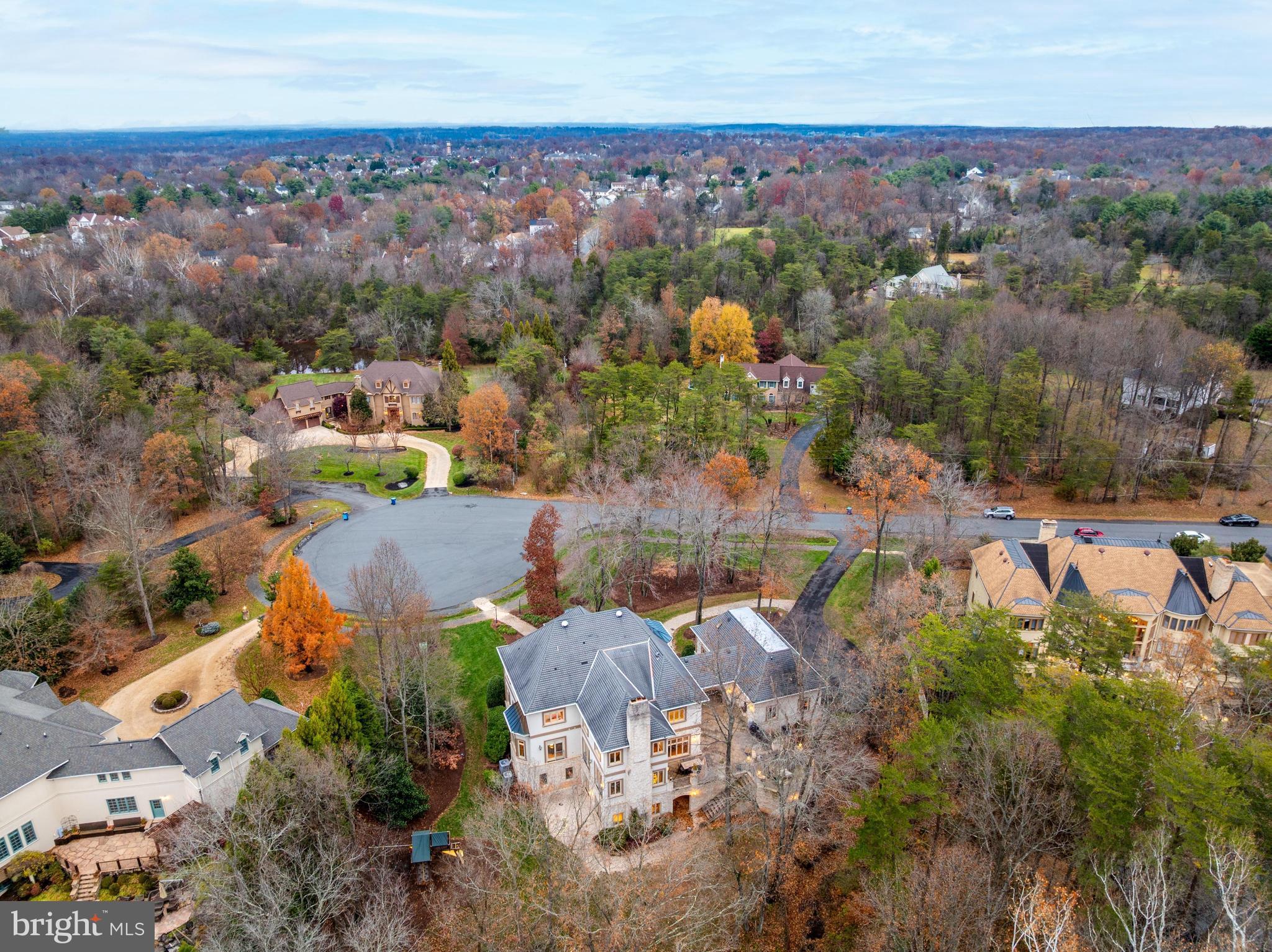 KENTLAND POND - Residential