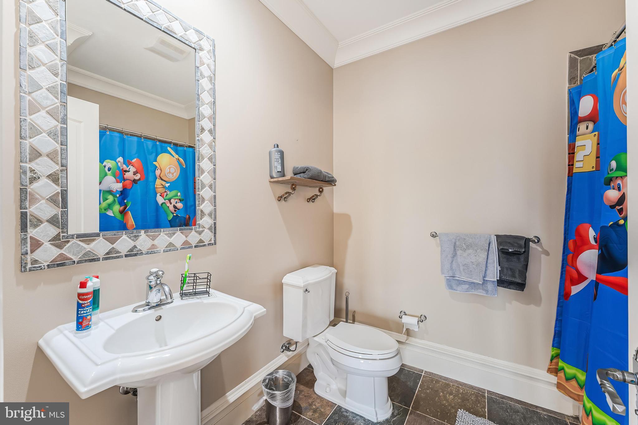 KENTLAND POND - Residential