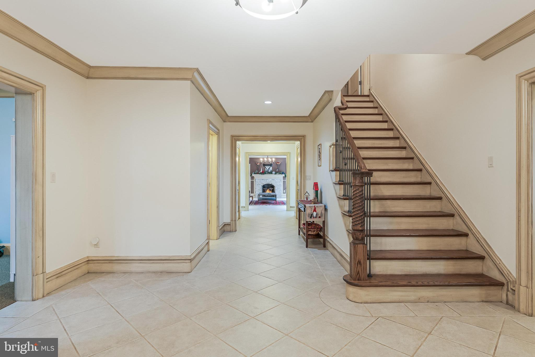 KENTLAND POND - Residential