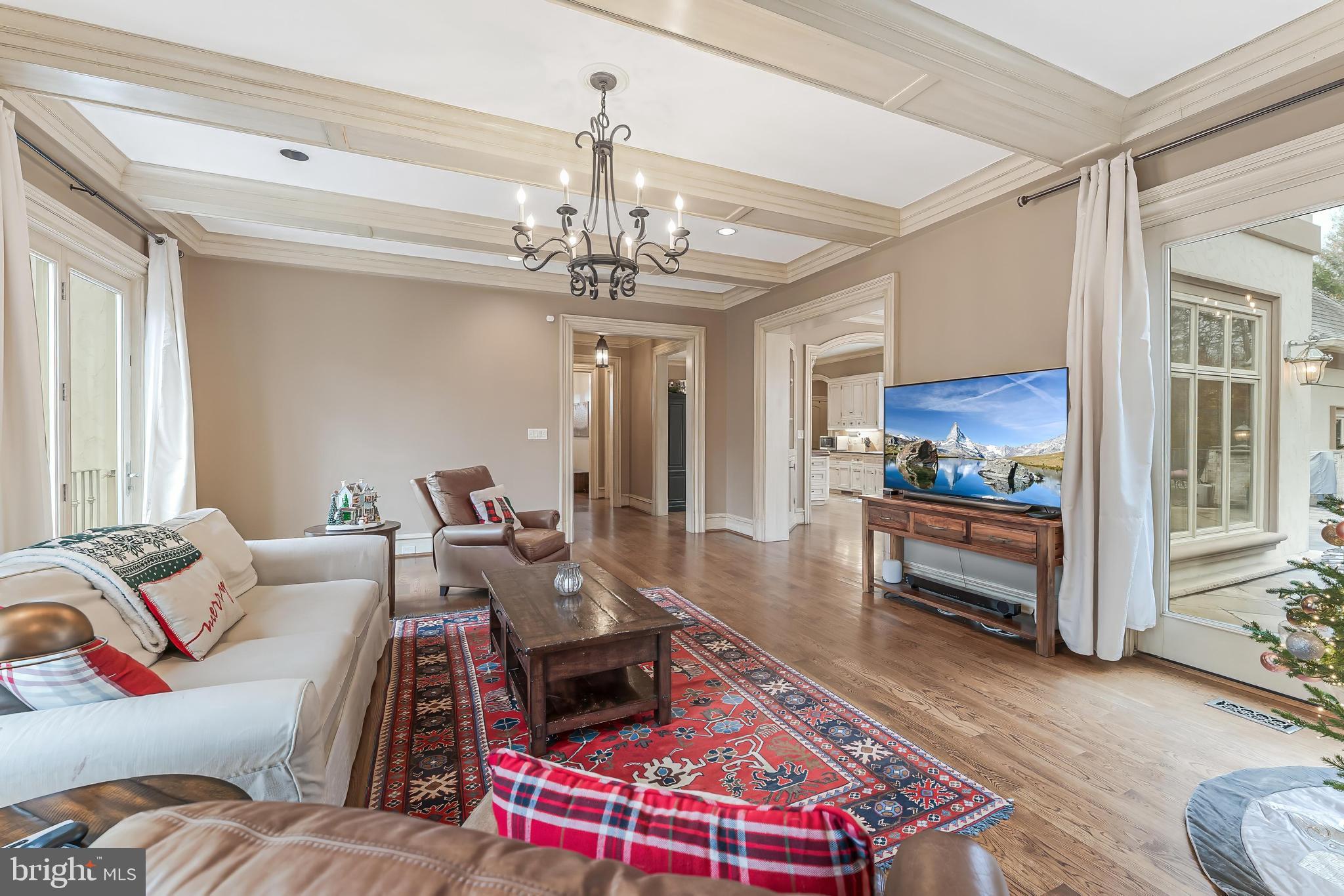 KENTLAND POND - Residential