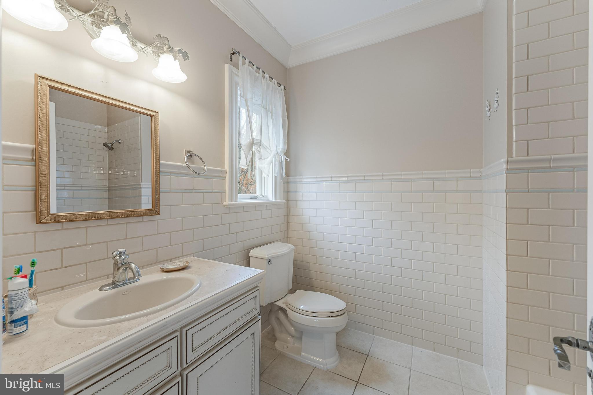 KENTLAND POND - Residential