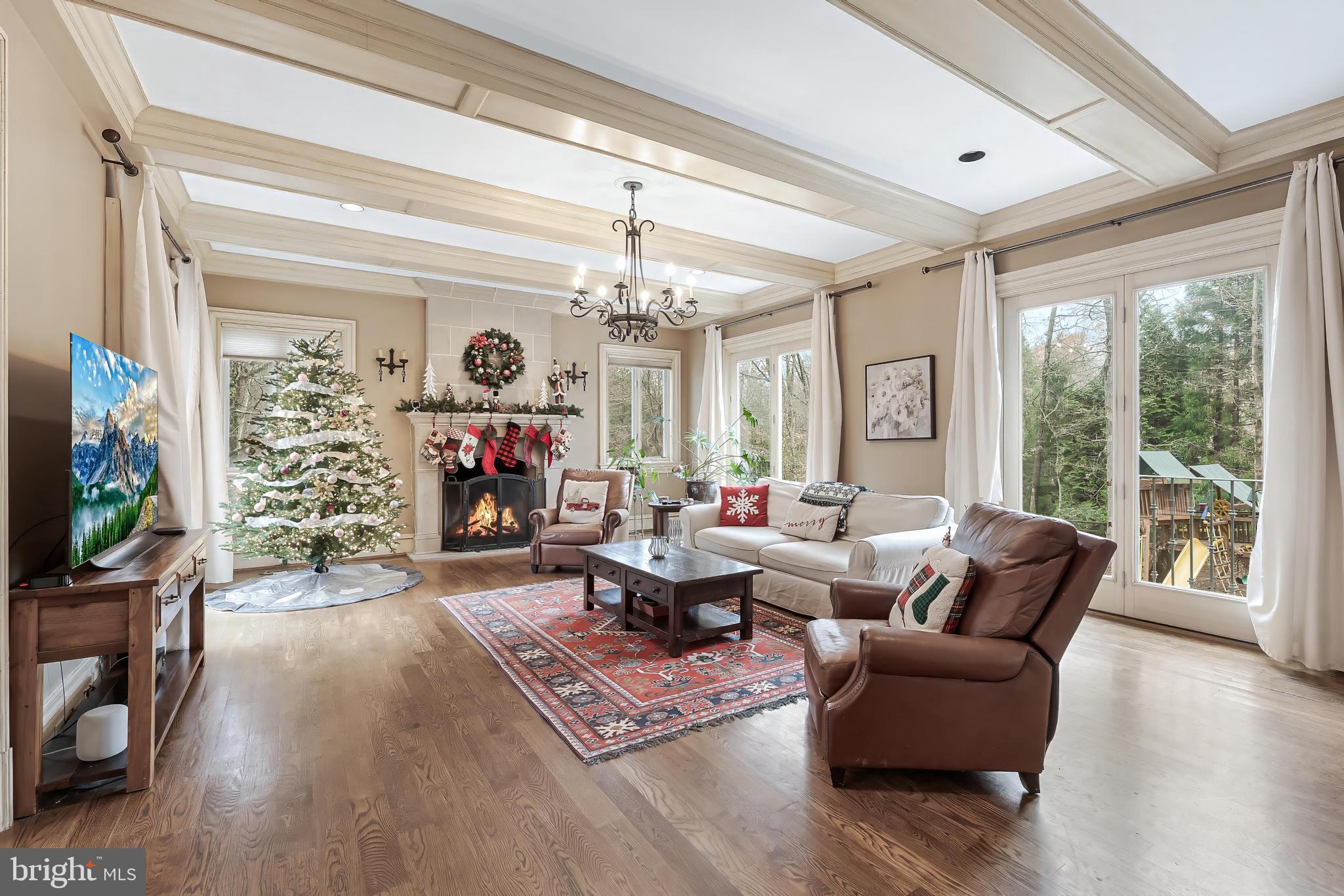 KENTLAND POND - Residential