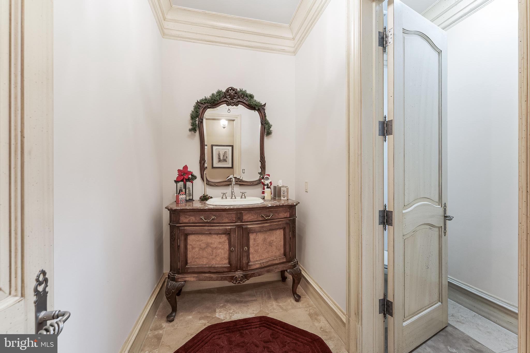 KENTLAND POND - Residential