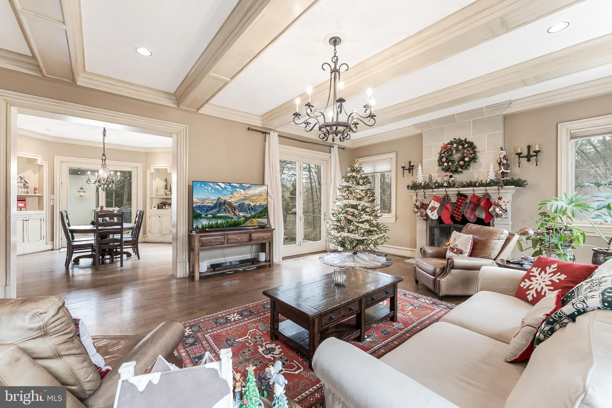 KENTLAND POND - Residential