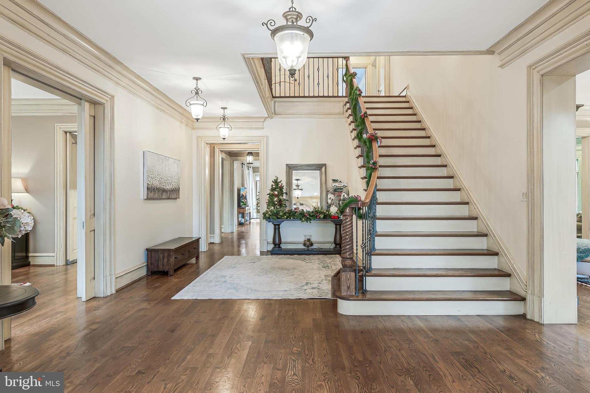 KENTLAND POND - Residential