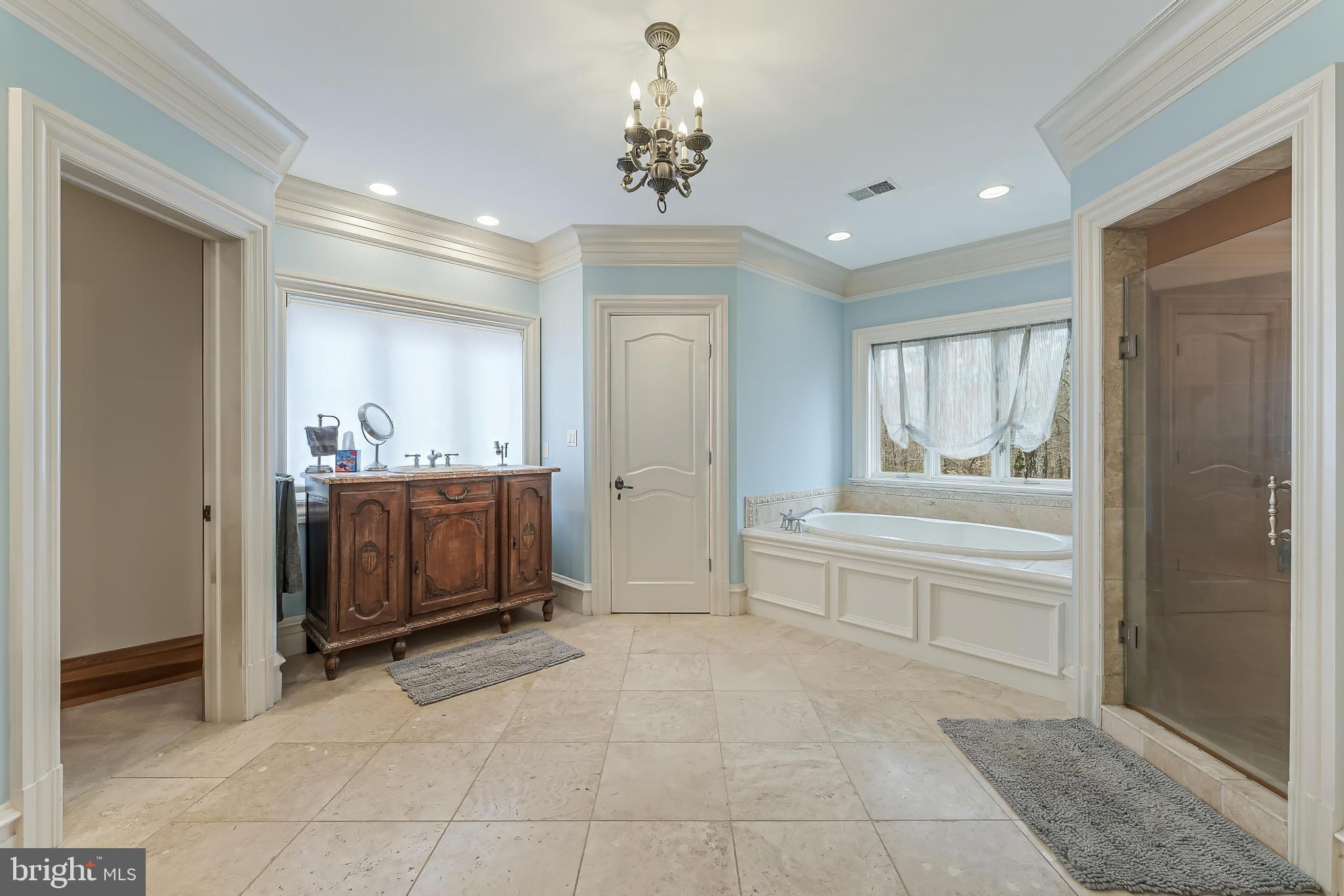 KENTLAND POND - Residential