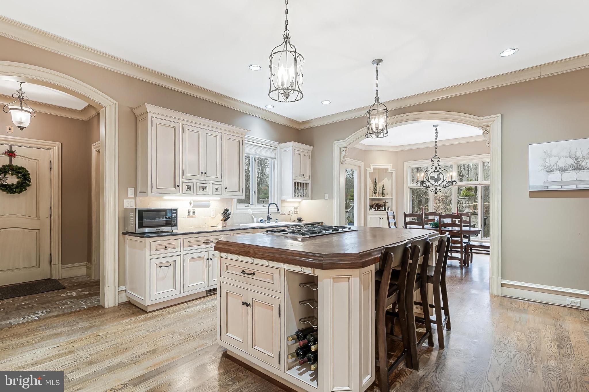 KENTLAND POND - Residential