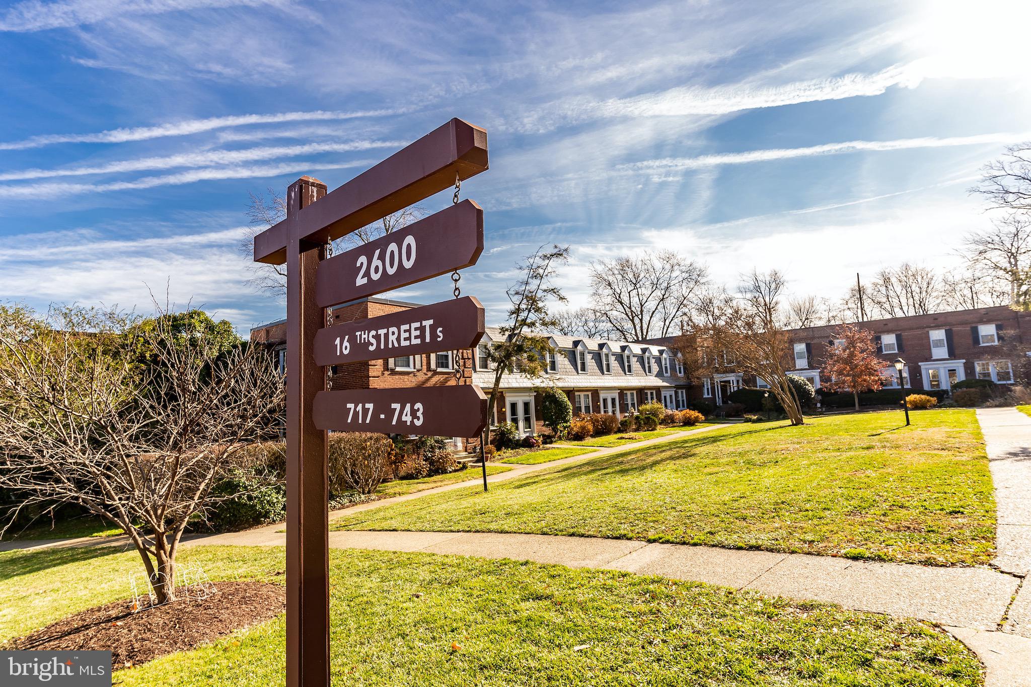 ARLINGTON VILLAGE - Residential Lease