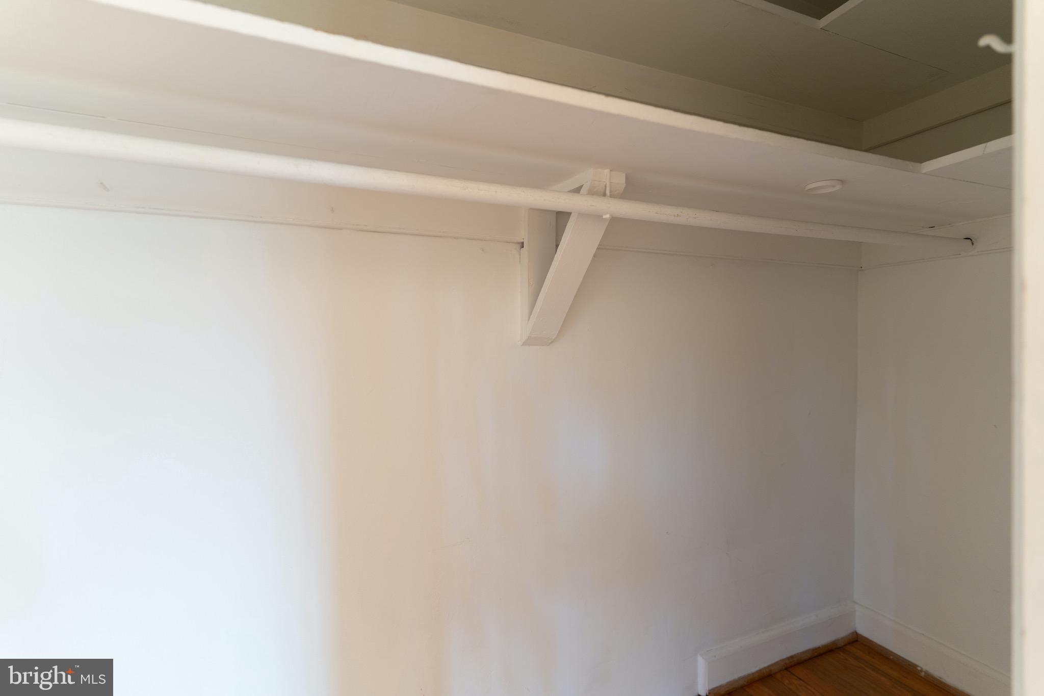 ARLINGTON VILLAGE - Residential Lease