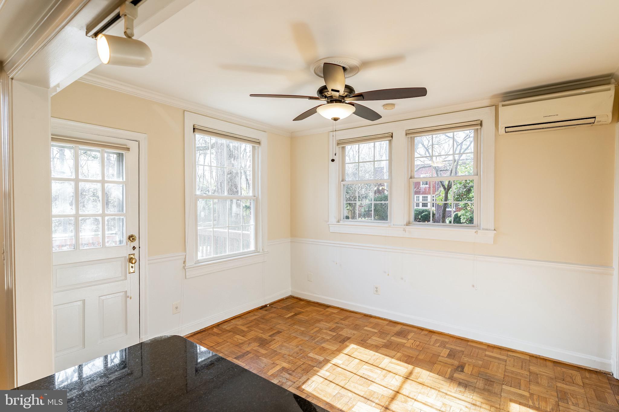 ARLINGTON VILLAGE - Residential Lease