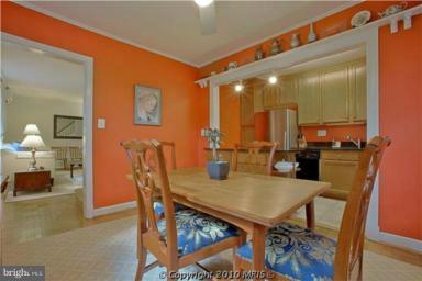 ARLINGTON VILLAGE - Residential Lease