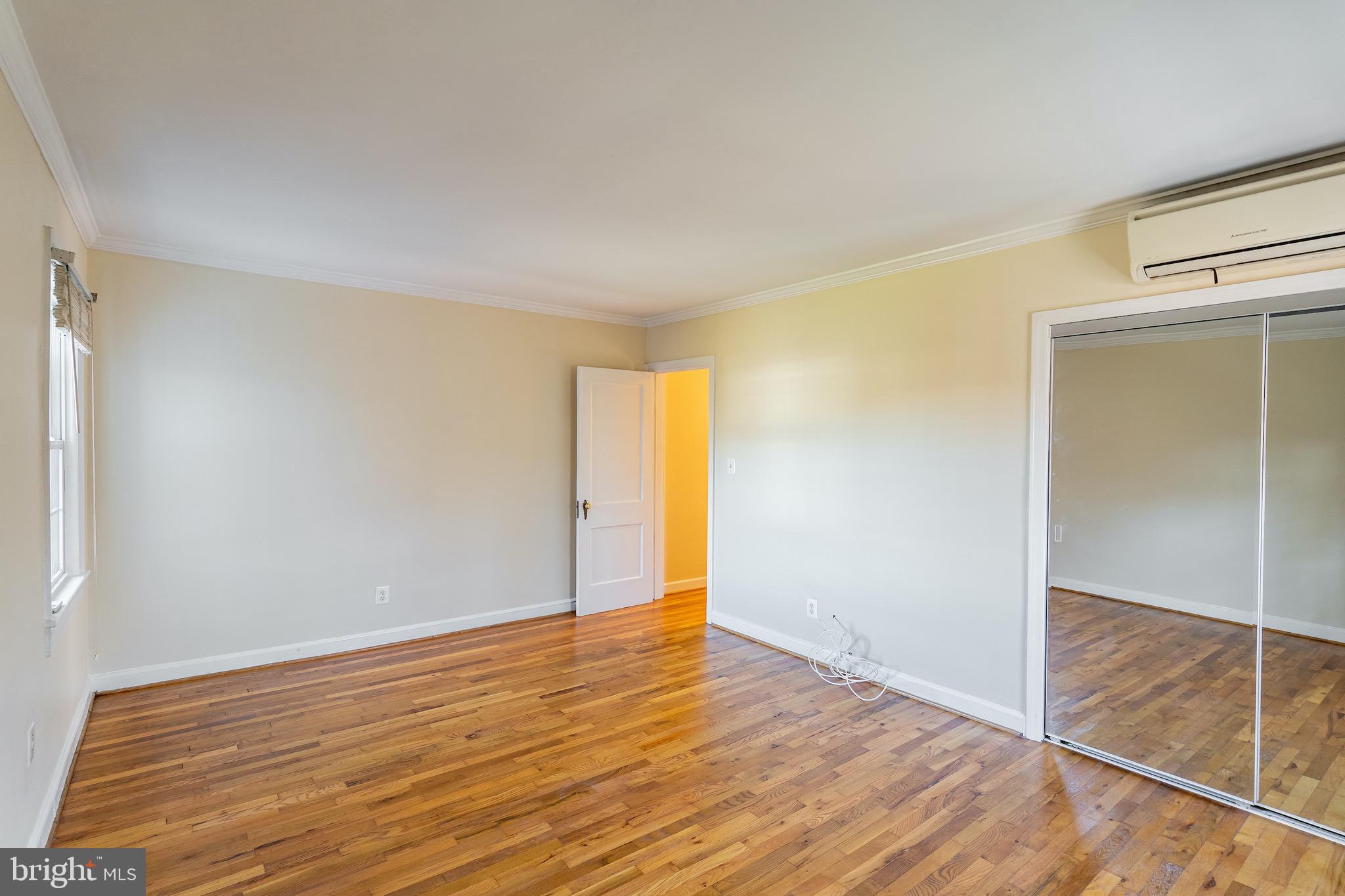 ARLINGTON VILLAGE - Residential Lease