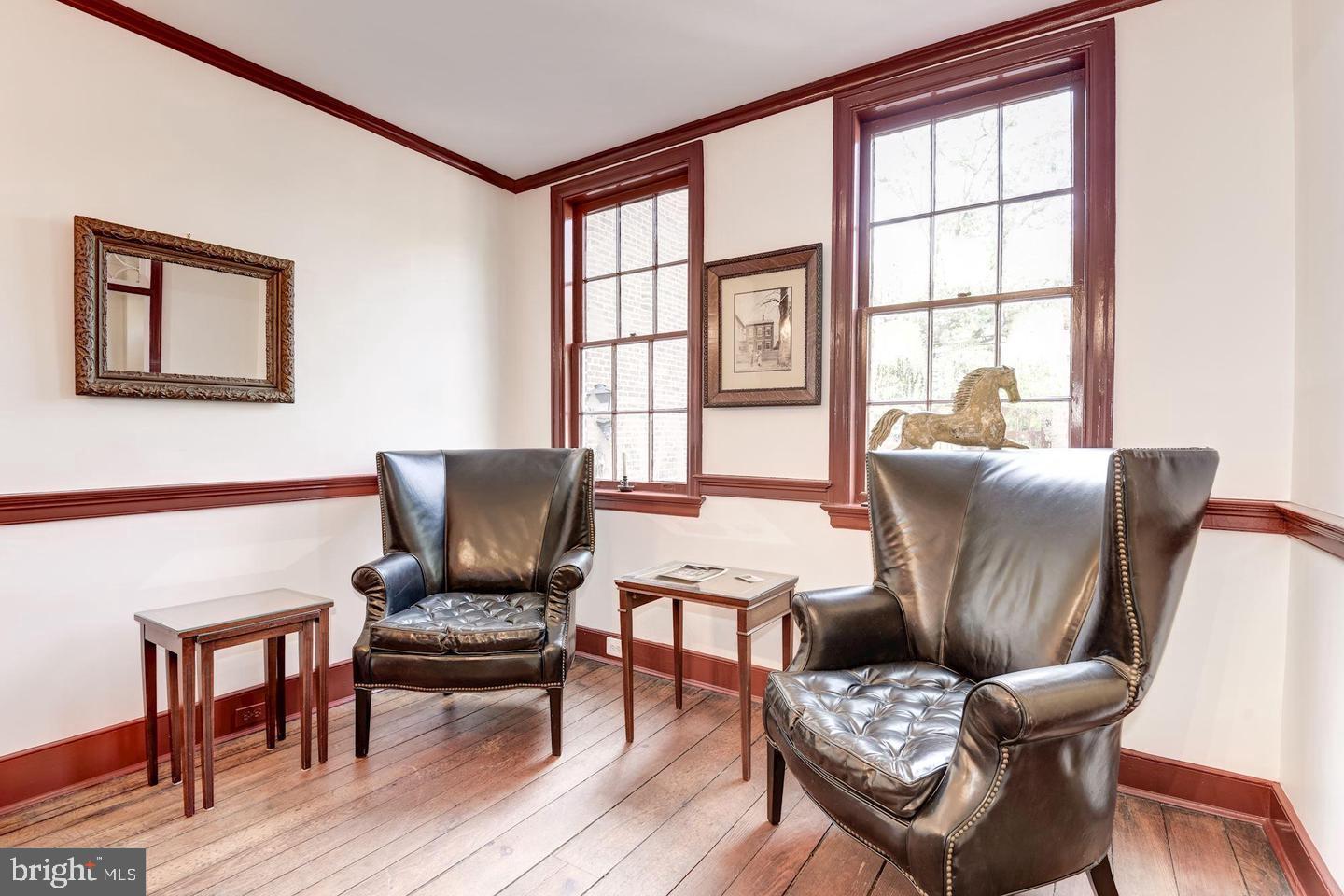 OLD TOWN - Residential Lease