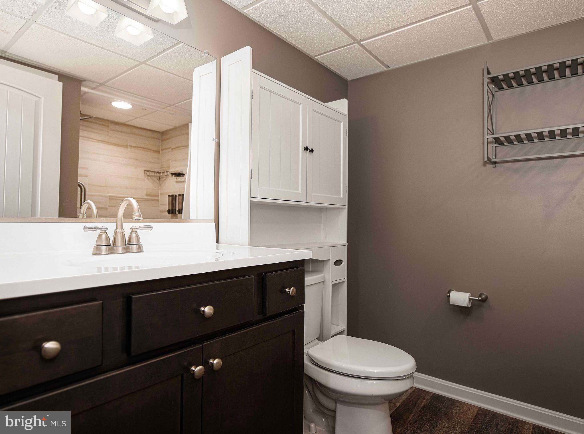 FOREST LAKES - Residential