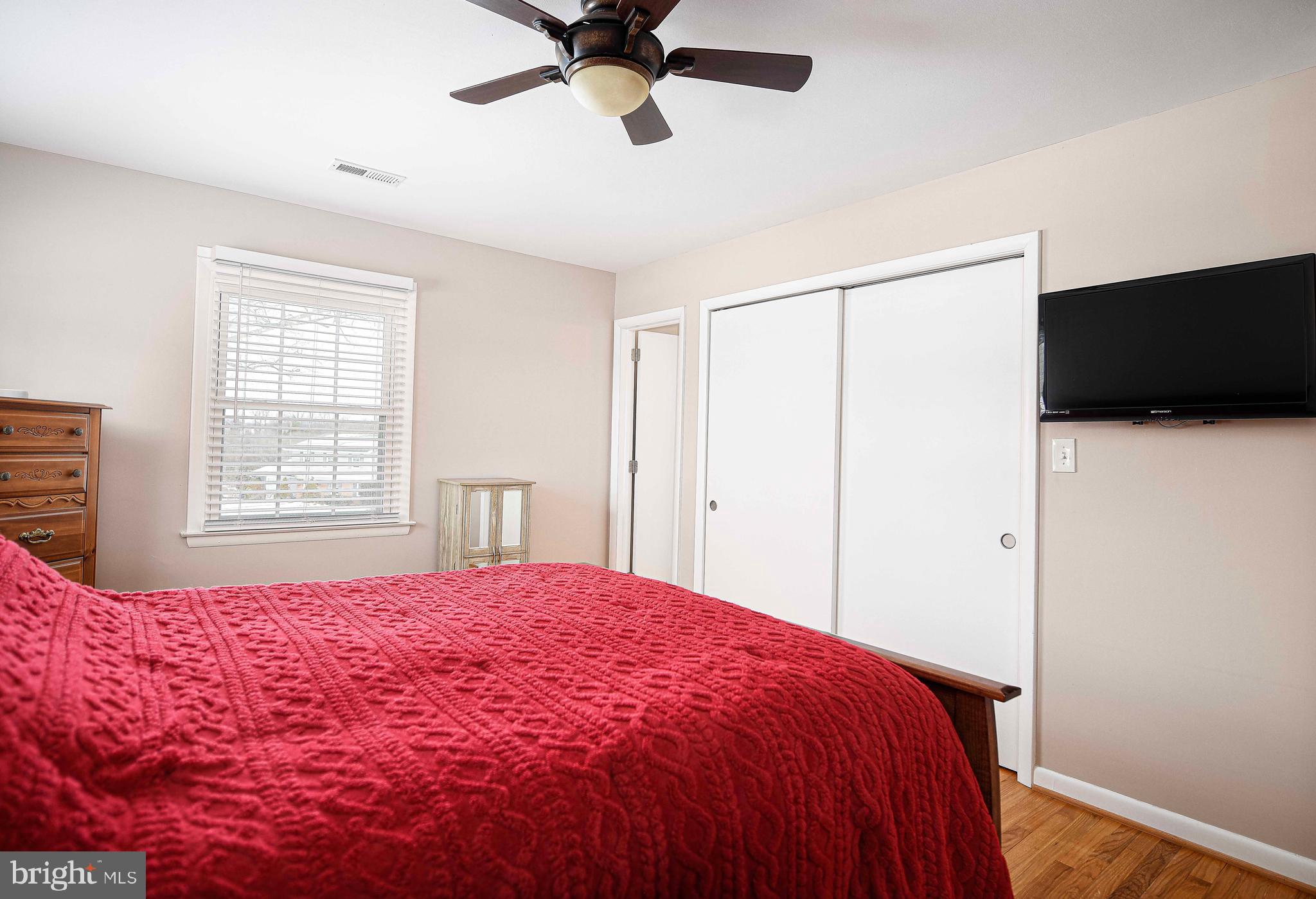 FOREST LAKES - Residential