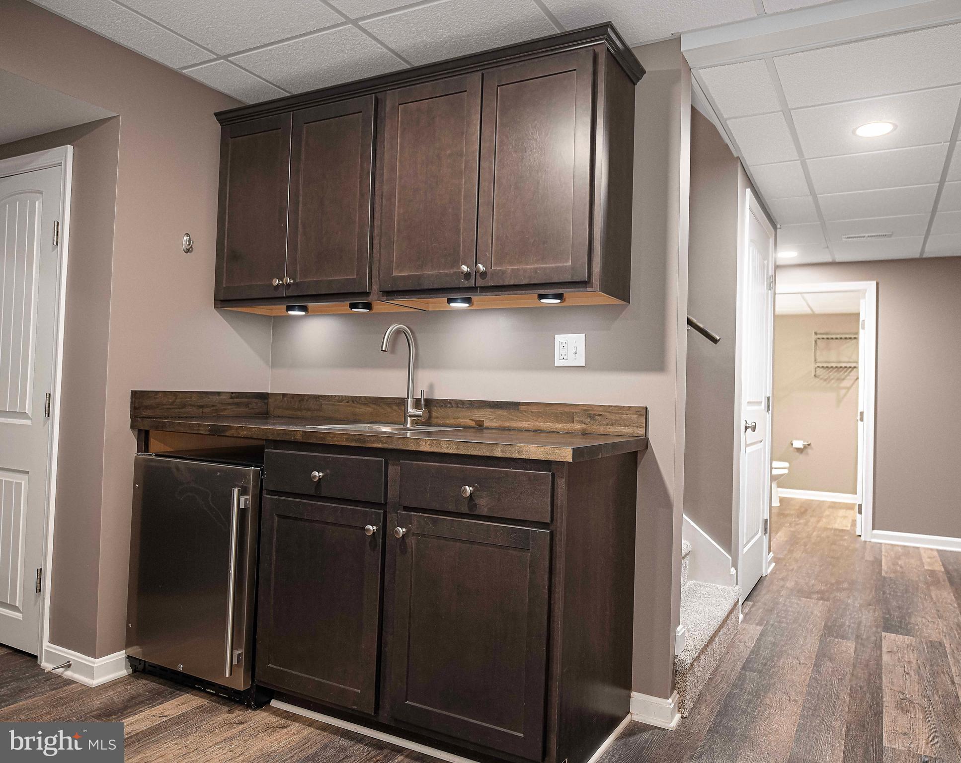 FOREST LAKES - Residential