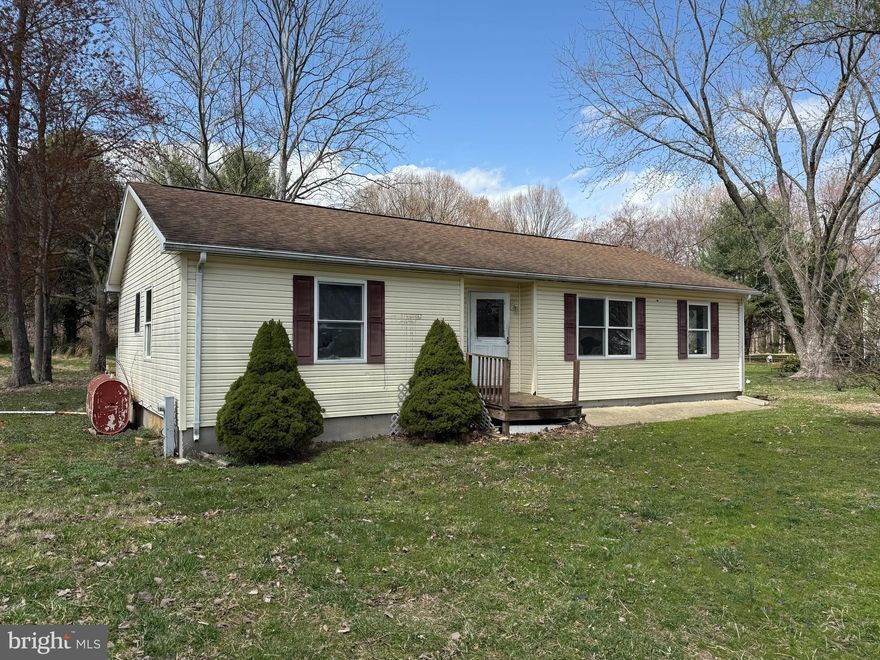 Single Family Home located on over an acre lot features 3 Bedrooms 2 Full Bathrooms. Large and Sunny Living Room and Separate Dining Room. Kitchen with an access to a Large Deck overlooking Back Yard.  Unfinished Lower Level with space for additional Bedroom and a Full Bathroom is awaiting your ideas. Ample storage space. Quiet & Convenient location. Close to major roads, shopping and restaurants.**** THIS PROPERTY IS NOT FOR RENT. IF YOU SEE A RENTAL LISTING IT IS A FRAUD****