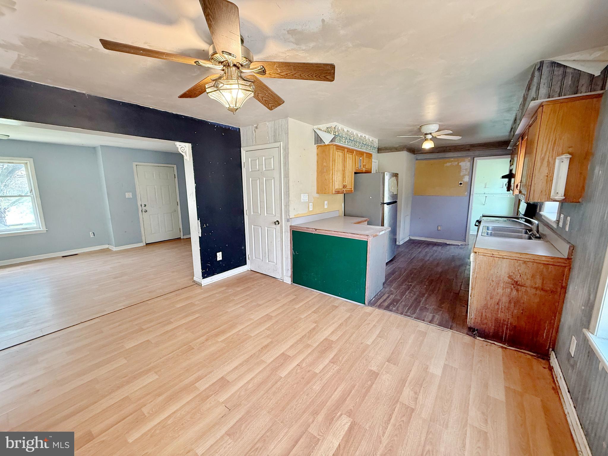 WHITE MARSH - Residential