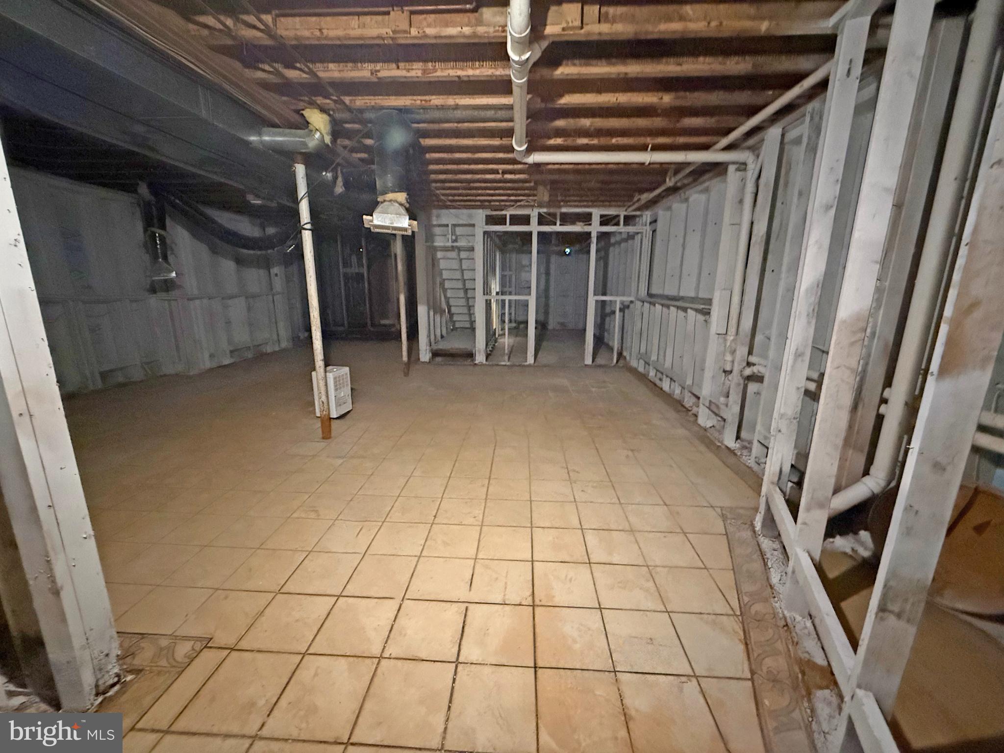 WHITE MARSH - Residential