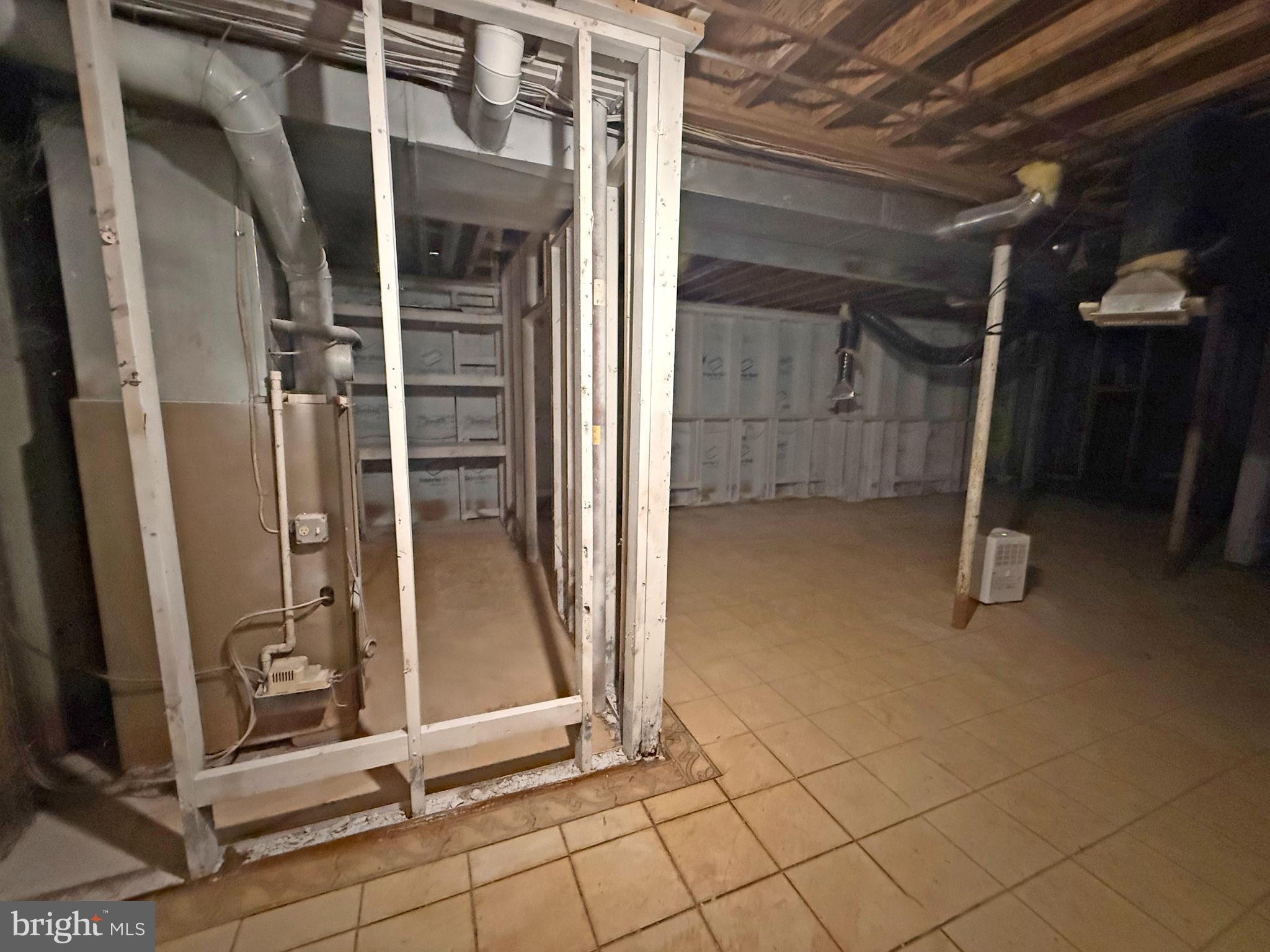 WHITE MARSH - Residential