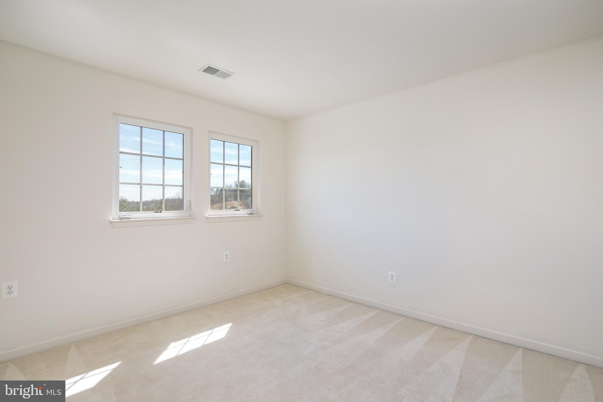 THE RESERVE AT MOORHEAD - Residential