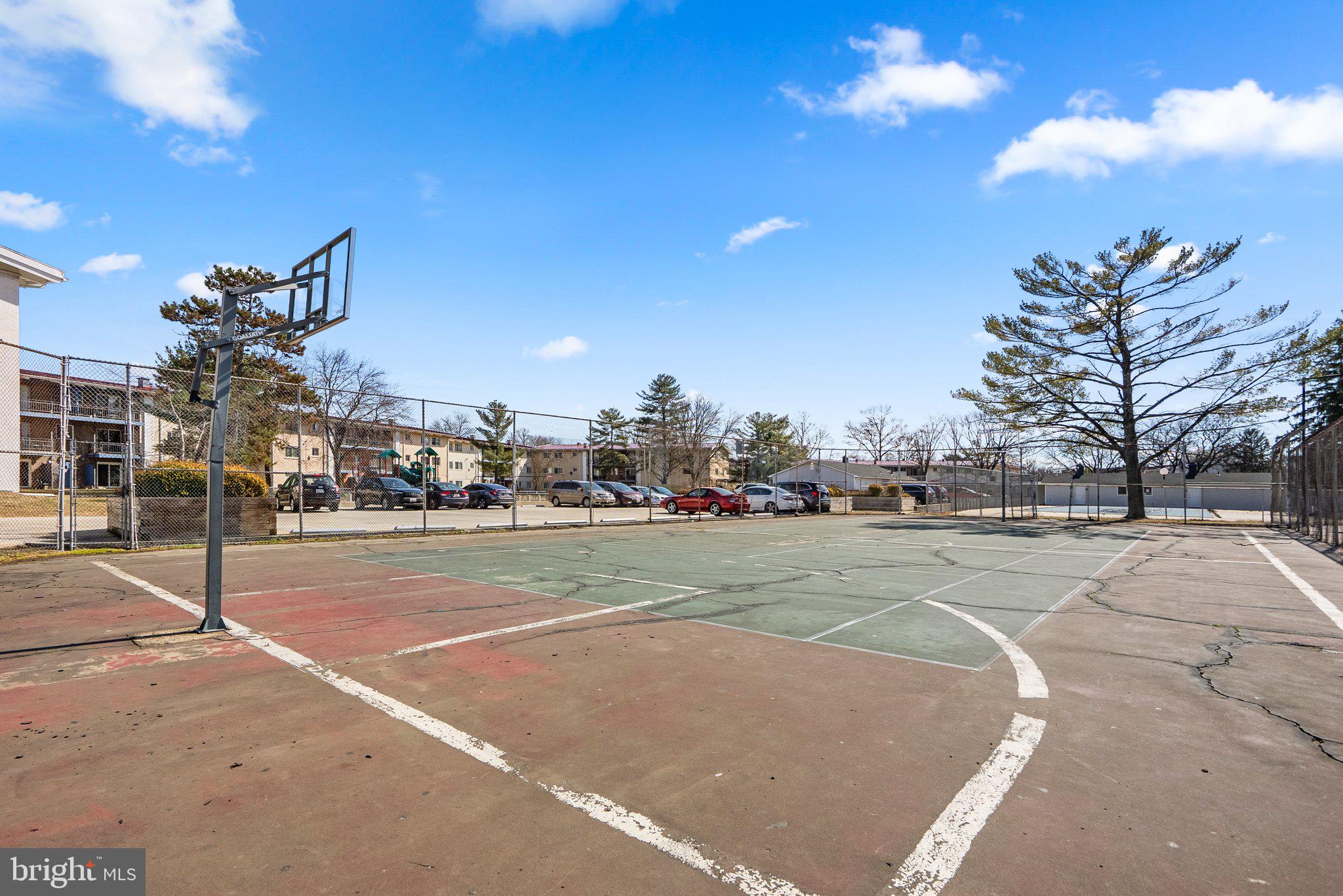 MARYLAND FARMS CONDO - Residential