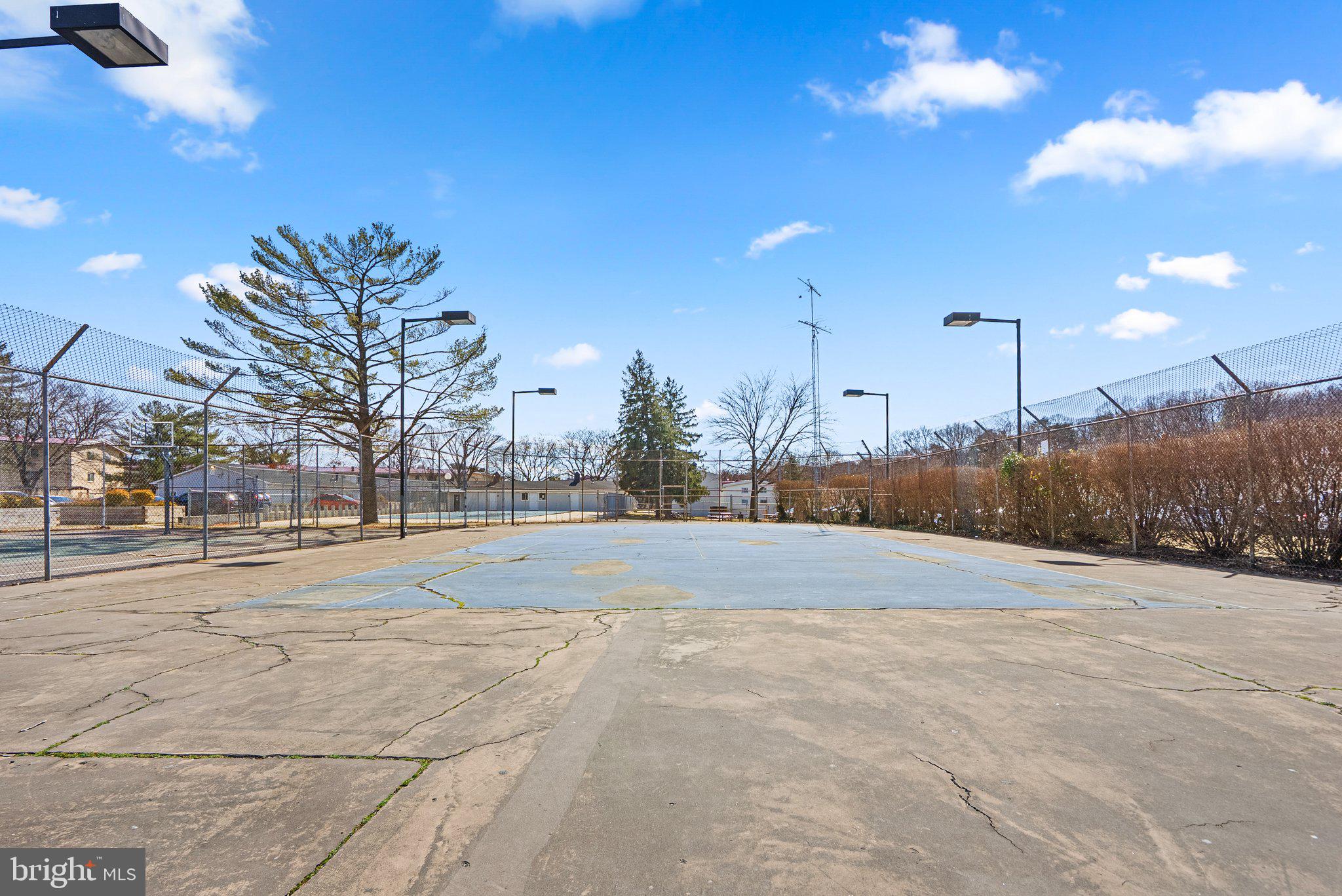 MARYLAND FARMS CONDO - Residential