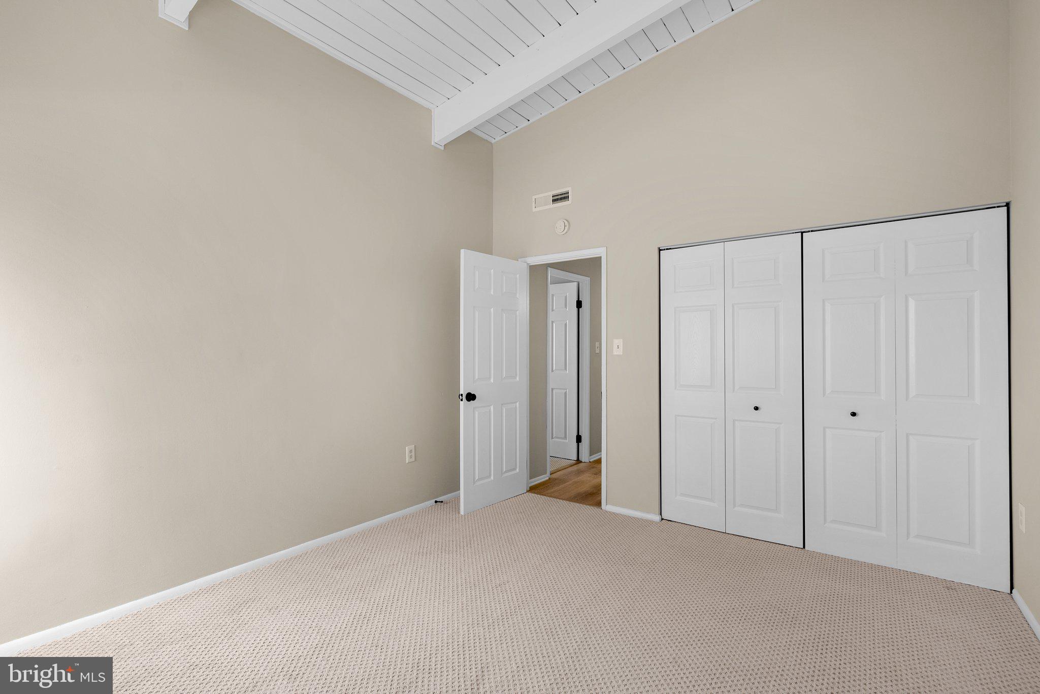 MARYLAND FARMS CONDO - Residential