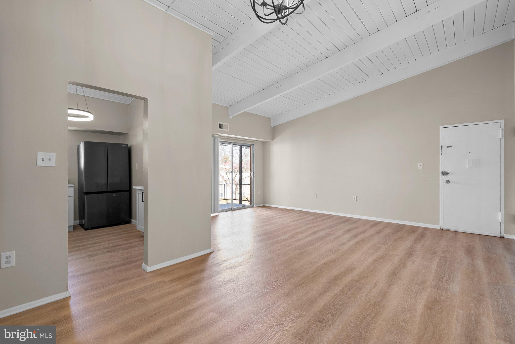 MARYLAND FARMS CONDO - Residential