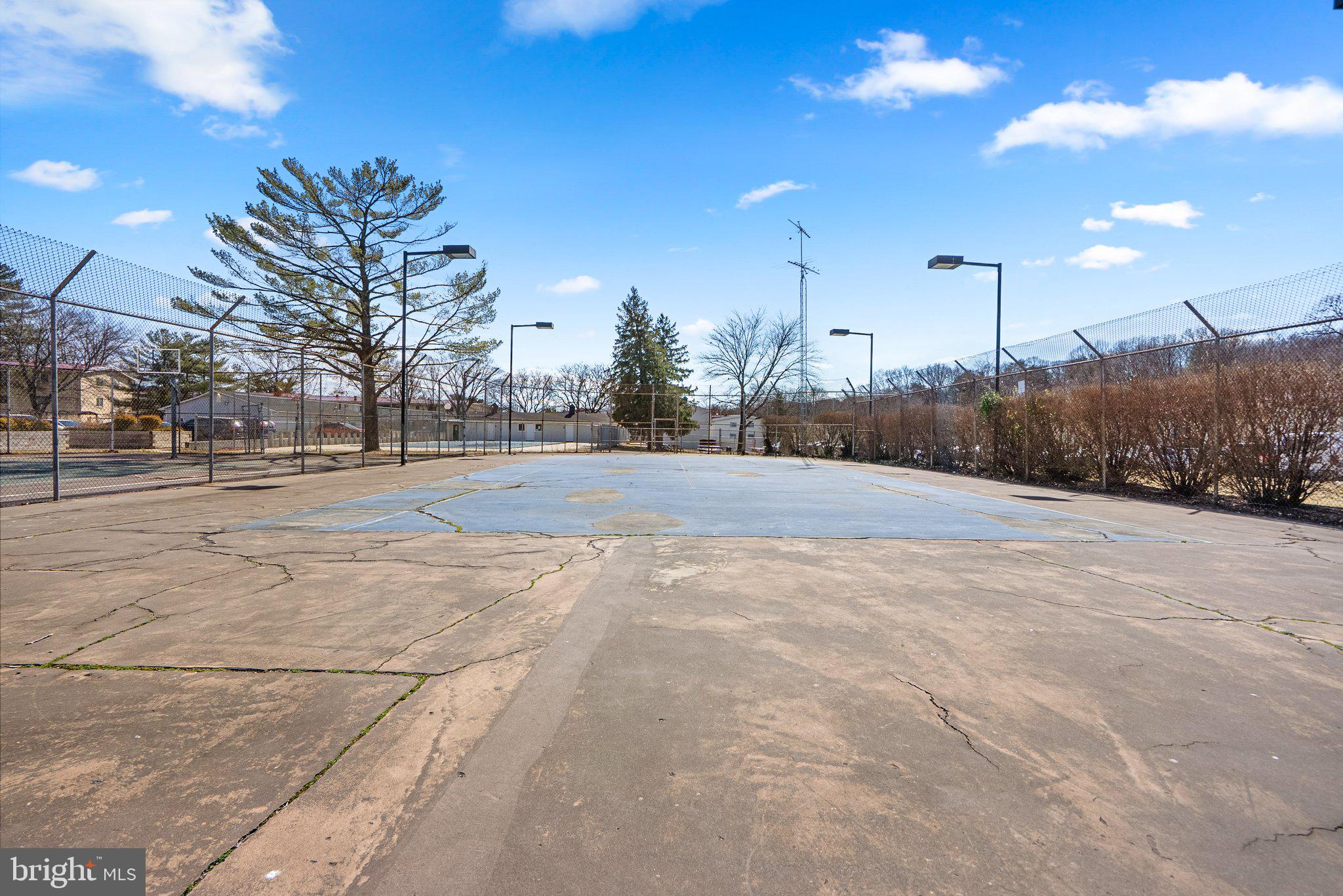 MARYLAND FARMS CONDO - Residential