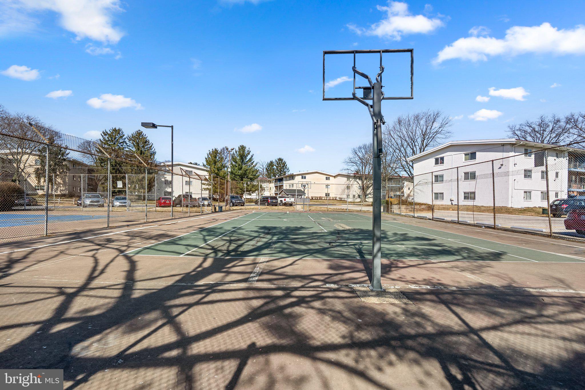 MARYLAND FARMS CONDO - Residential